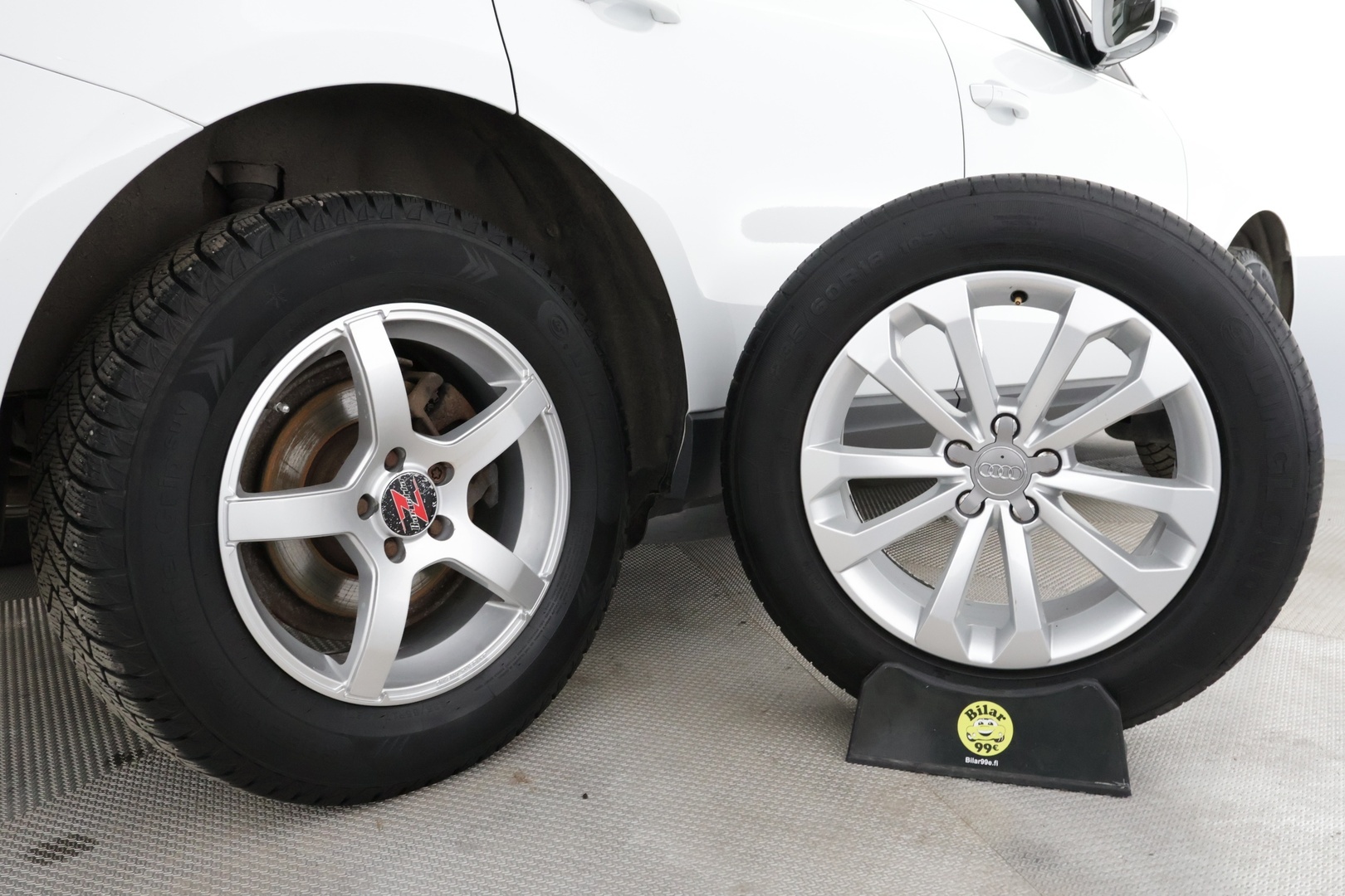 Audi Q5 2017 2,0 TDI 120 kW quattro S tronic - Webasto kaukosäätimellä / KeyLessGo - avaimeton käynnistys / Led Ajovalot