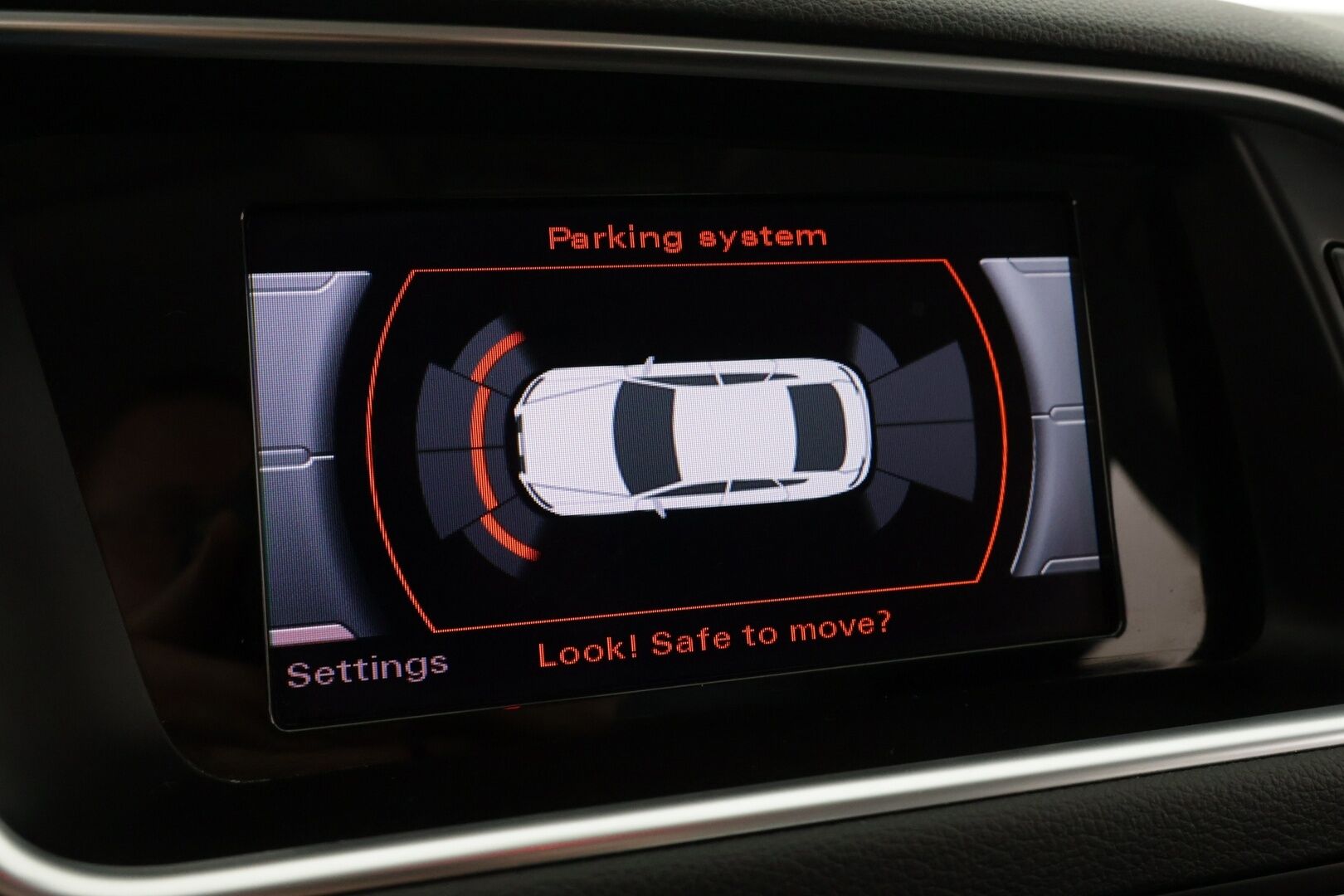 Audi Q5 2017 2,0 TDI 120 kW quattro S tronic - Webasto kaukosäätimellä / KeyLessGo - avaimeton käynnistys / Led Ajovalot