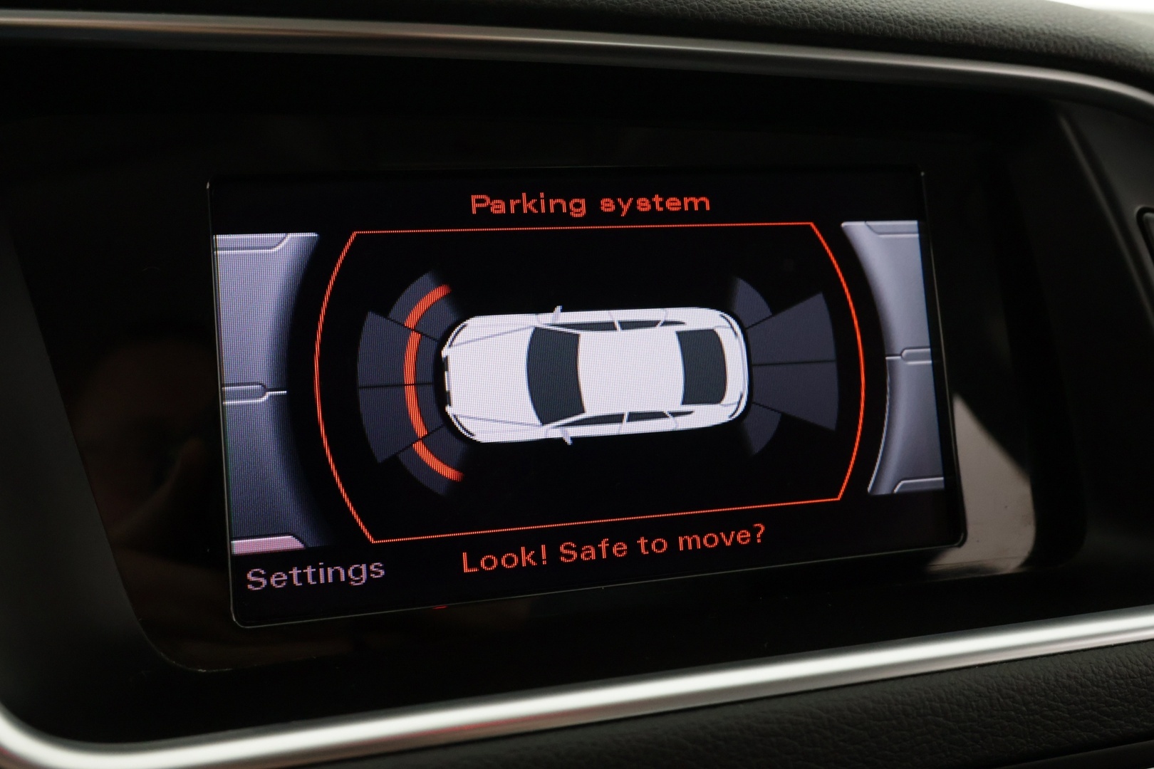 Audi Q5 2017 2,0 TDI 120 kW quattro S tronic - Webasto kaukosäätimellä / KeyLessGo - avaimeton käynnistys / Led Ajovalot