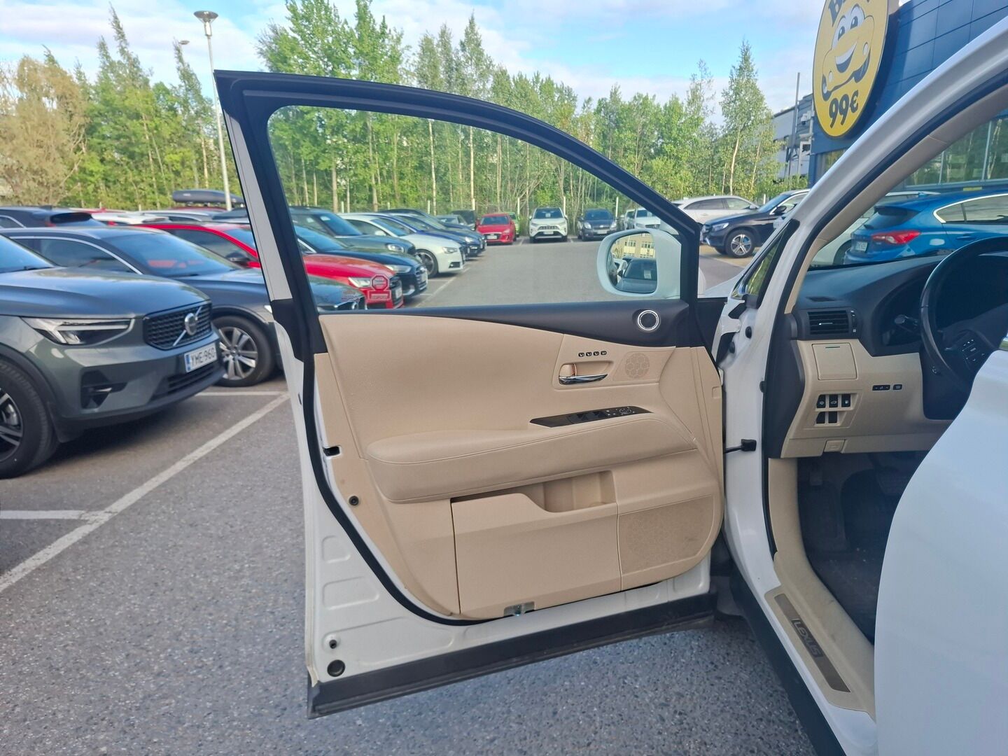 Lexus RX 2011 LEXUS RX450H Monikäyttöajoneuvo (AF) 4ov 3456cm3 - * Tämä auto myydään Huutokaupat.com *