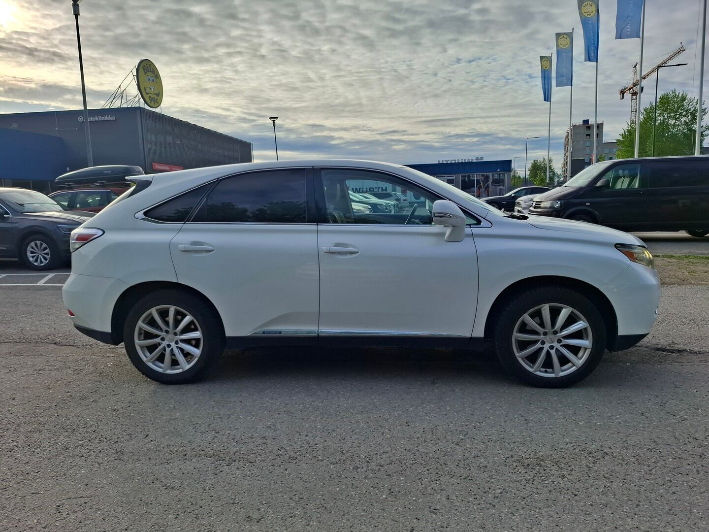 Lexus RX 2011 LEXUS RX450H Monikäyttöajoneuvo (AF) 4ov 3456cm3 - * Tämä auto myydään Huutokaupat.com *