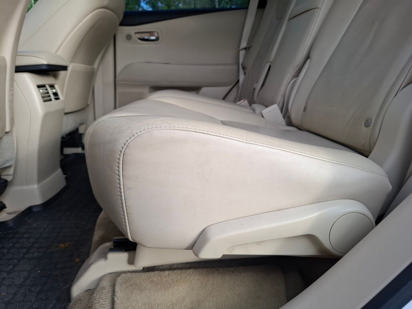 Lexus RX 2011 LEXUS RX450H Monikäyttöajoneuvo (AF) 4ov 3456cm3 - * Tämä auto myydään Huutokaupat.com *