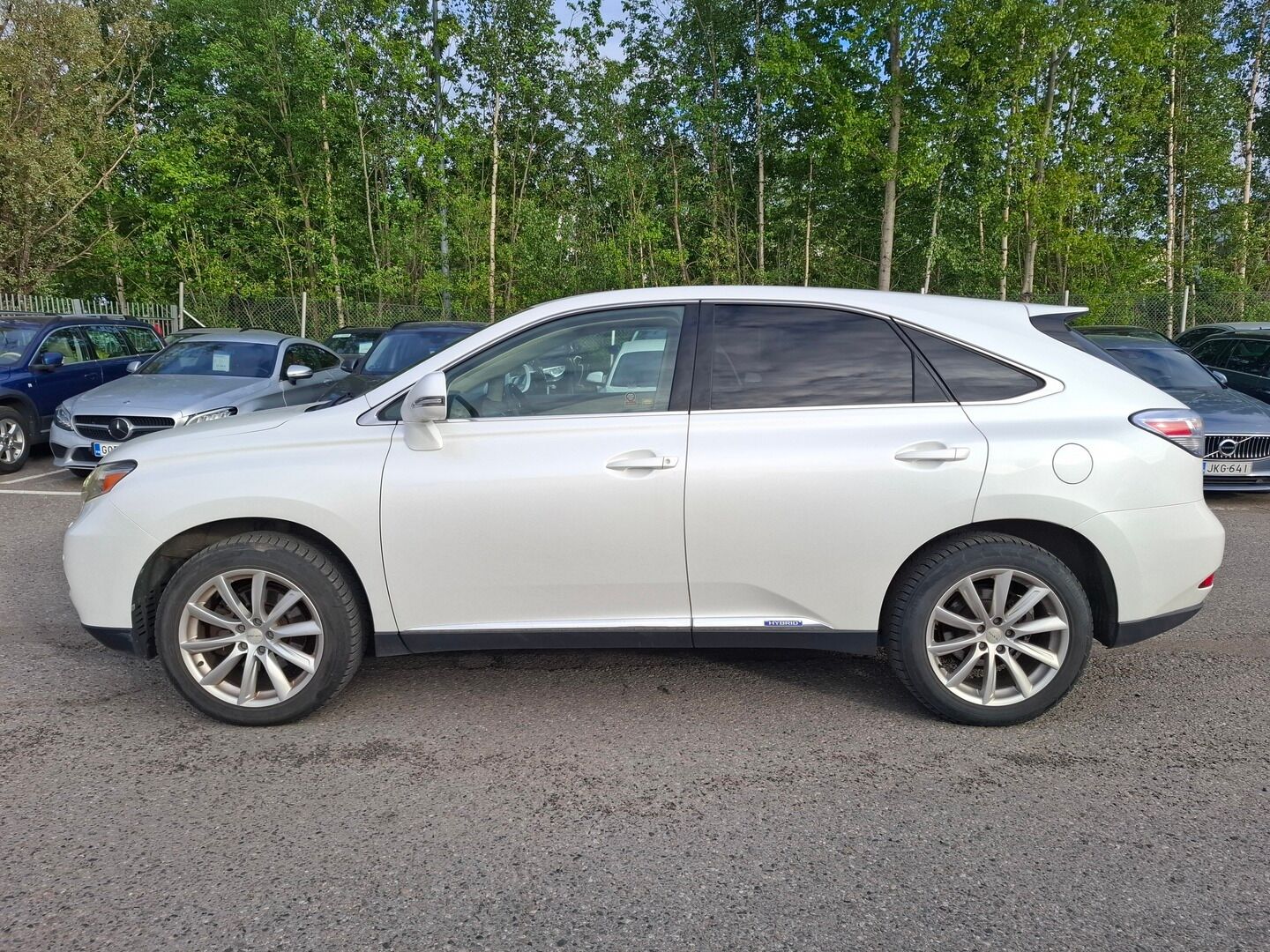Lexus RX 2011 LEXUS RX450H Monikäyttöajoneuvo (AF) 4ov 3456cm3 - * Tämä auto myydään Huutokaupat.com *