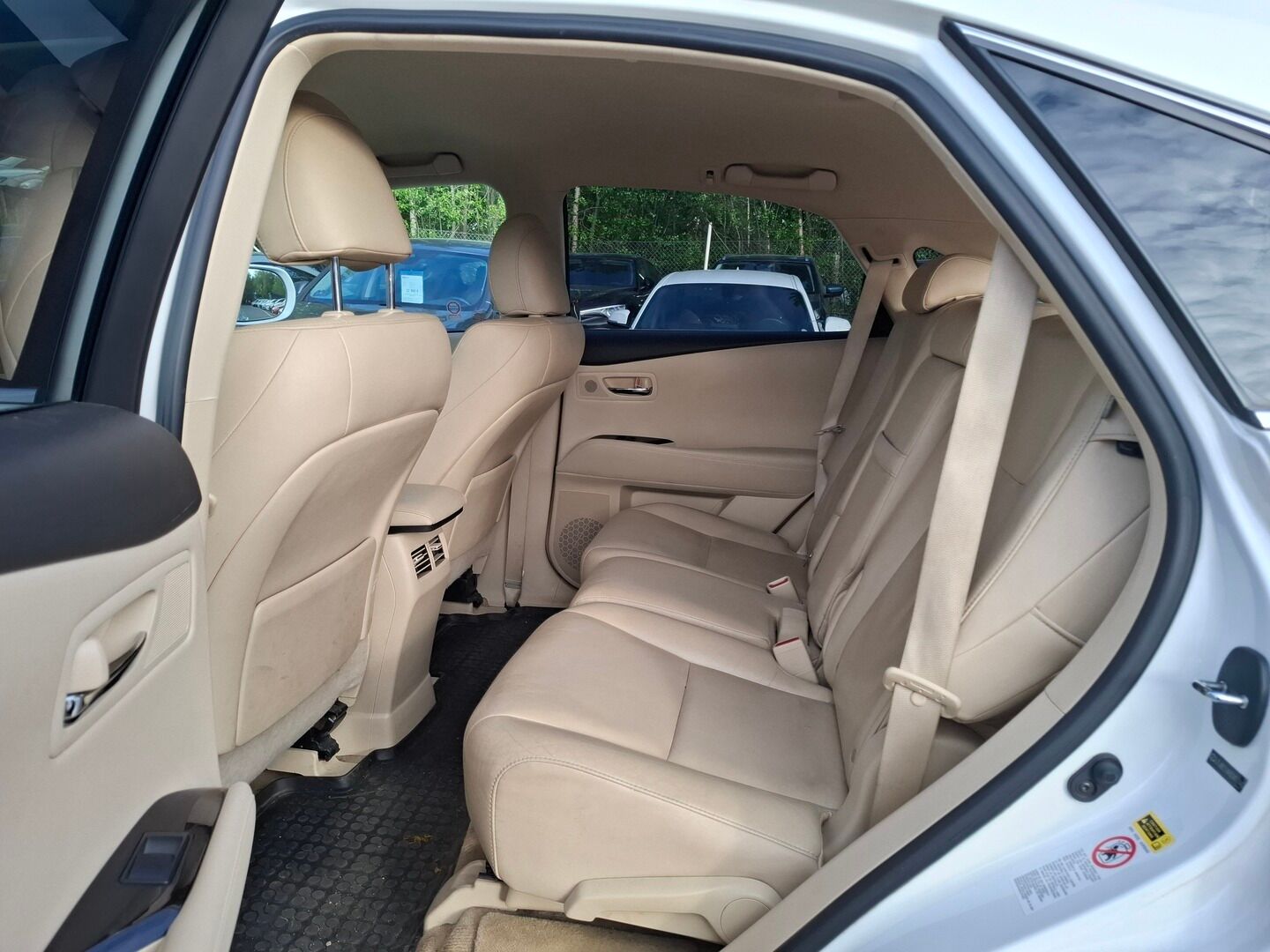 Lexus RX 2011 LEXUS RX450H Monikäyttöajoneuvo (AF) 4ov 3456cm3 - * Tämä auto myydään Huutokaupat.com *