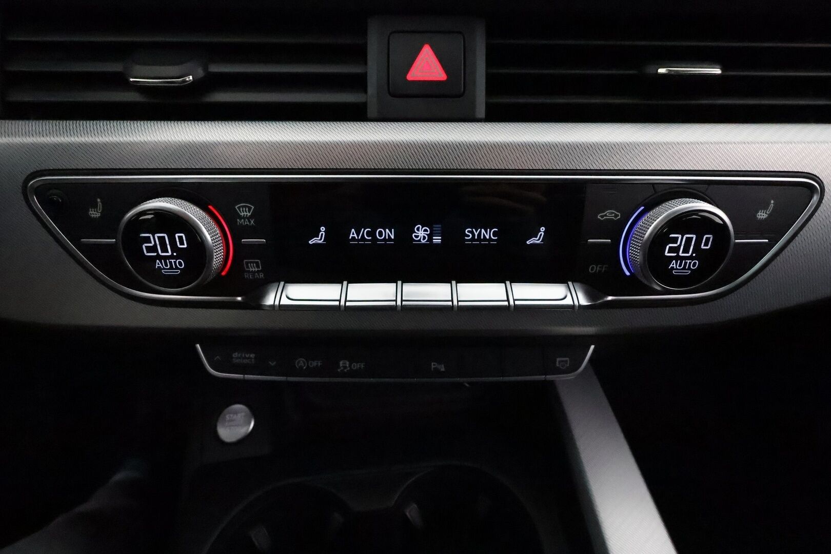 AUDI A4 2018 Sedan Business Sport Comfort S line Edition 2,0 TDI quattro S tronic **Webasto / Vakkari / Koukku / Sporttipenkit** - Suomi-auto / Kahdet renkaat aluvanteilla / P.tutkat