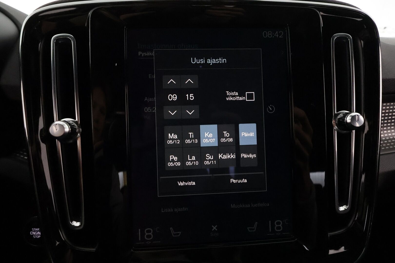 Volvo XC40 2018 D4 AWD R-Design First Edition aut ** 1-Om Suomi auto / Adapt.vakkari / Koukku / Pa-lisälämmitin / 360 kamera / Full LED / Nahkasisusta - 3,99 % KORKOTARJOUS TÄHÄN AUTOON - Digimittari / Navi / 2x renkaat 