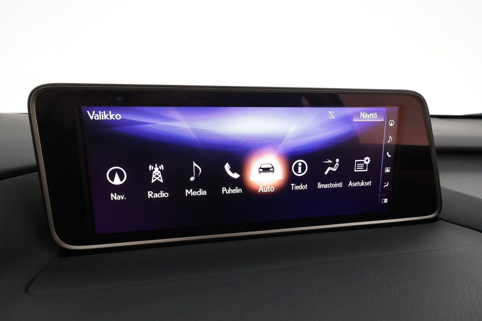 Lexus RX 2017 450h Hybrid 4WD A Executive * ACC / LED / P.Kamera / Ilmastoitu Muistipenkki / Navi / Kaistavahti / Keyless * - Kahdet renkaat