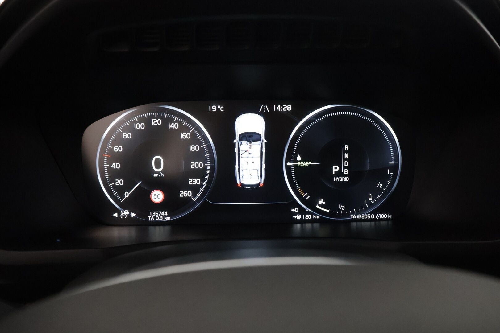 Volvo XC90 2017 T8 Twin Engine AWD R-Design aut 7-P - | Webasto | Koukku | HUD | Panorama | B&W | ACC | Full-LED | P.kamera | Sporttinahat Muistilla | Kaistavahti | Navi | Katveavustin | Keyless | 2x Latauskaapelit | Kahdet renkaat | 
