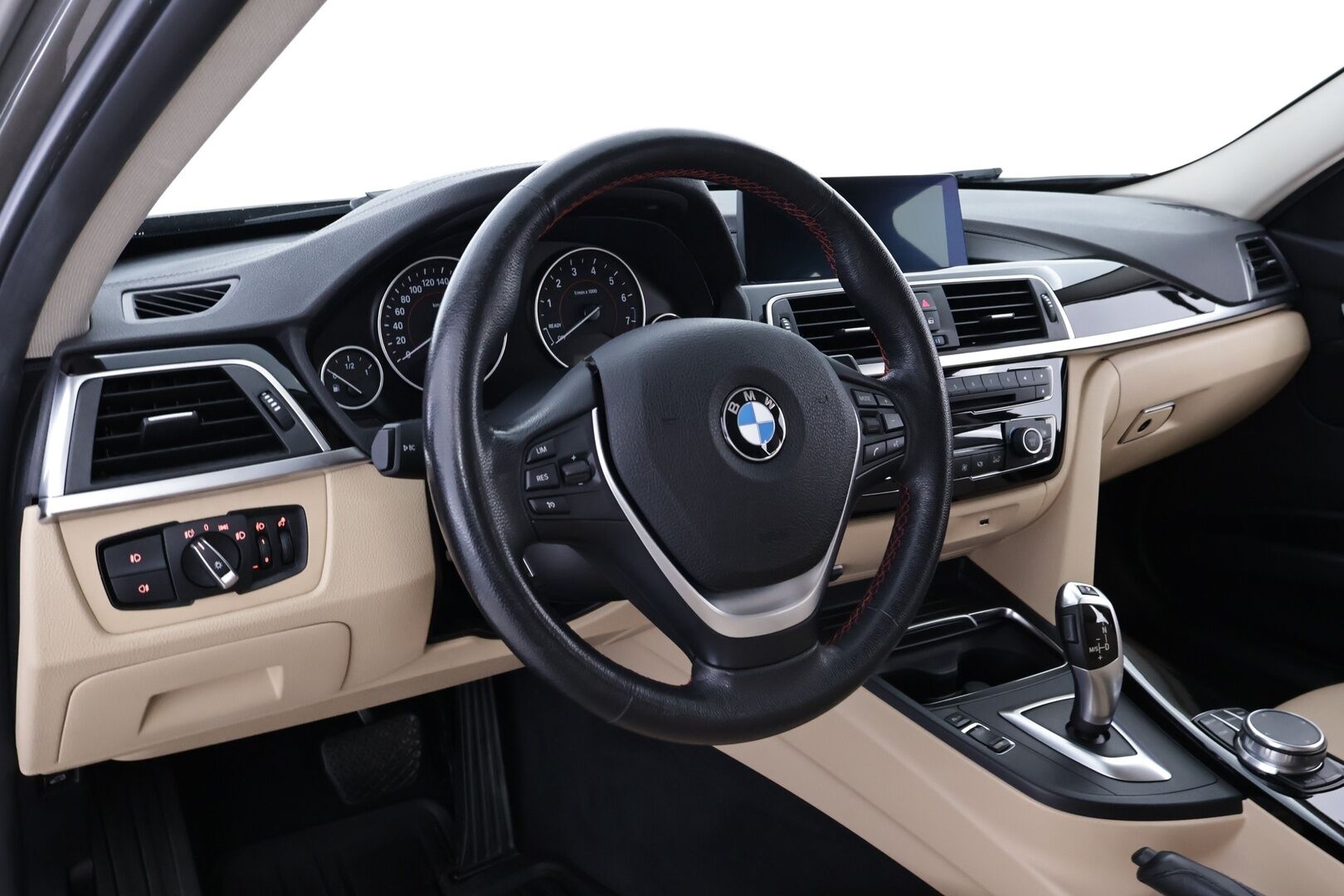 BMW 330 2018 F31 Touring 330i A xDrive Business Exclusive Sport Line - Suomiauto | Webasto | Navi | Vaaleat Sporttinahat | LED | Ratinlämmitys | Vakkari | Metalliväri | UPEA!