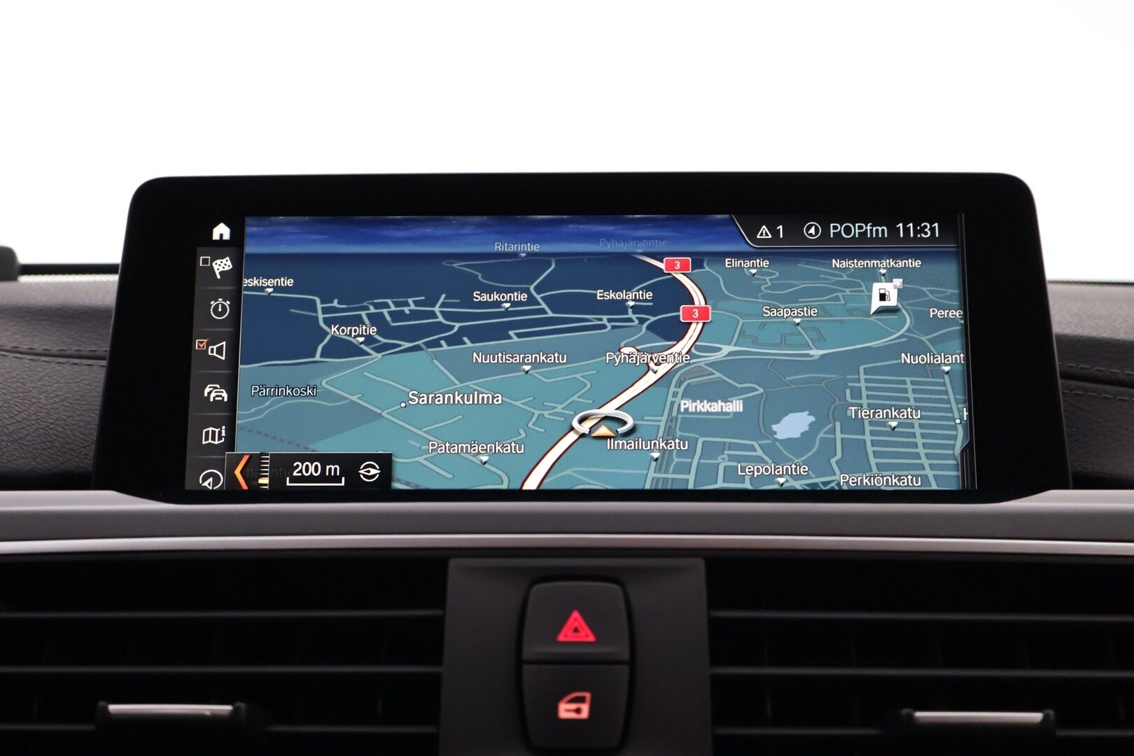 BMW 330 2018 F31 Touring 330i A xDrive Business Exclusive Sport Line - Suomiauto | Webasto | Navi | Vaaleat Sporttinahat | LED | Ratinlämmitys | Vakkari | Metalliväri | UPEA!