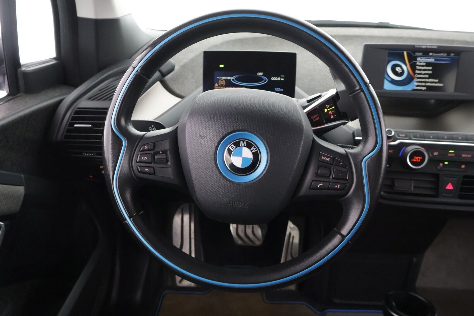BMW i3 2014 60 Ah REX - *Vakkari / Pysäköintitutkat / P. Kamera / LED / Harman/Kardon*