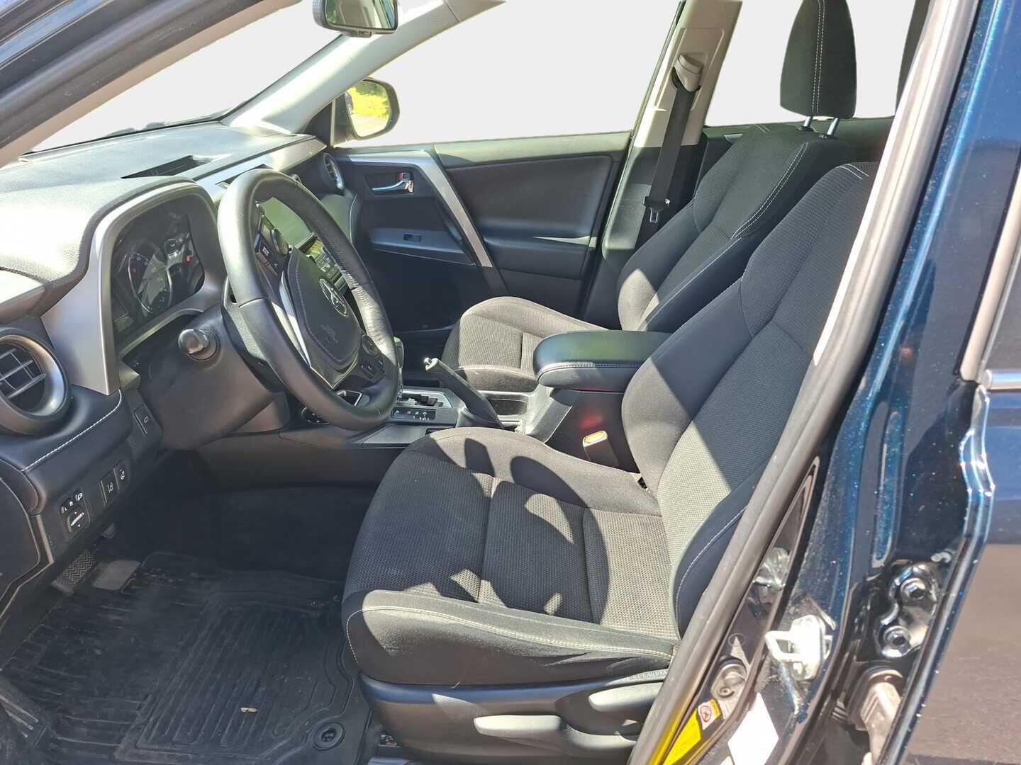 Toyota RAV4 2018 2,5 Hybrid Active FWD Hybrid Edition - | Suomi-auto | Navi | Adapt. Vakkari | Peruutuskamera | Keyless |