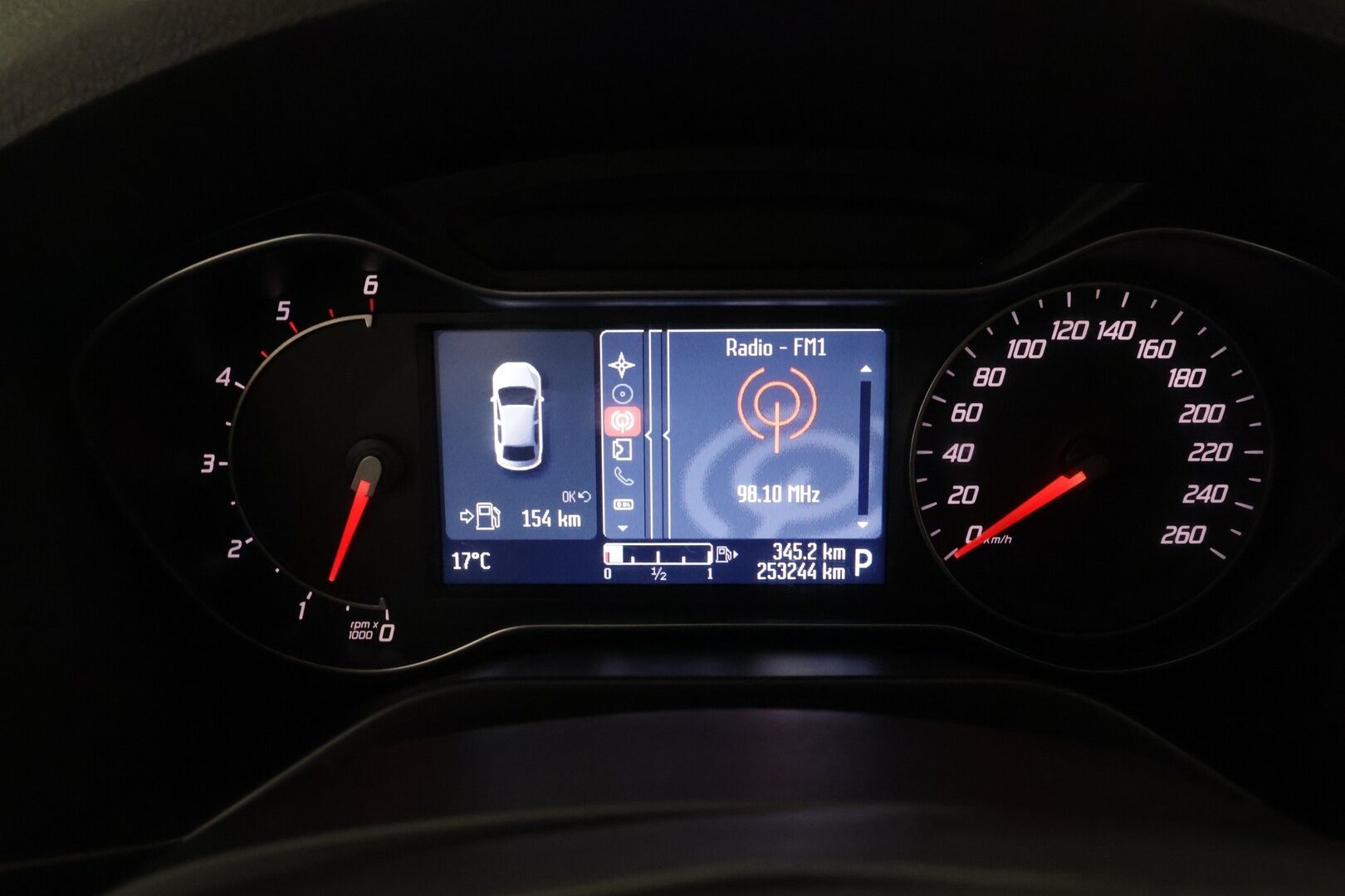 Ford S-Max 2011 2,0 TDCi 163 hv PowerShift Titanium A6 5-ovinen *Lohko / Koukku / PremiumHifi / Hyvin huollettu* - -*Myydään huutokaupat.comissa * - KORKO VAIN 3,99 %