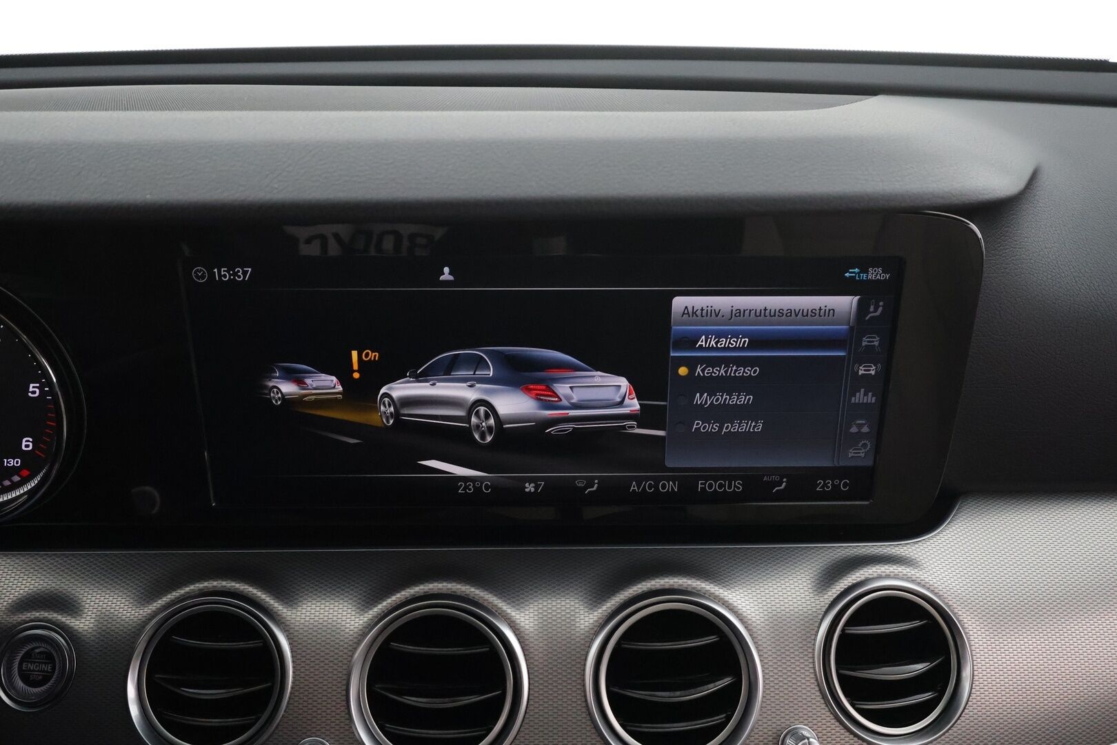 Mercedes-Benz E 2018 220 d 4Matic A Premium Business * Vakkari / High perfo LED / P.kamera / Sporttinahat / Ambient * - 1.Om Suomi-auto / Kahdet renkaat