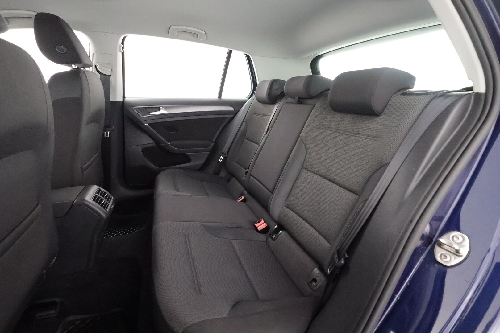 Volkswagen Golf 2018 Comfortline 1,0 TSI 81 kW (110 hv) DSG-automaatti - | ACC | P.Kamera | Bluetooth | Apple&Android | Suomi-auto | Kahdet Renkaat Merkkihuollettu |