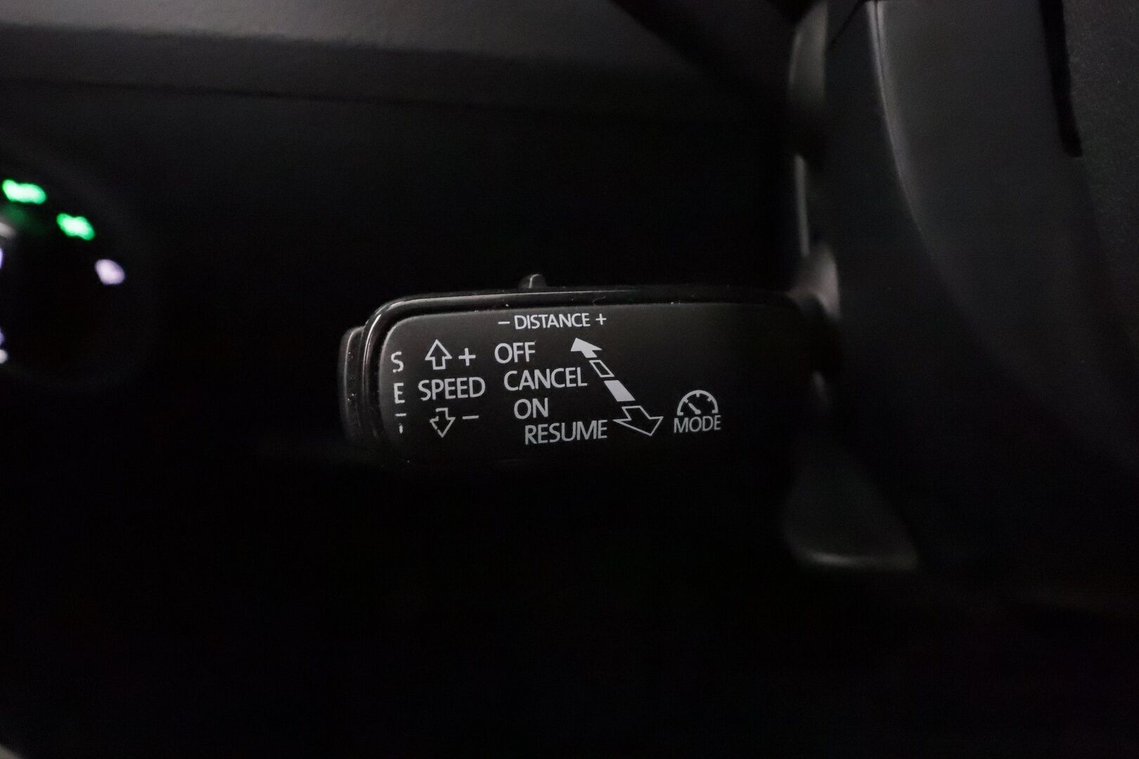 Skoda Superb 2019 Combi 1,5 TSI ACT Style BusinessLine DSG * ACC / Webasto / Koukku / Muistipenkki / Canton / LED / P.kamera * - Suomi-auto / Kahdet Renkaat - HULLUT AVAJAISHULINAT KORKOTARJOUS 3,29 %