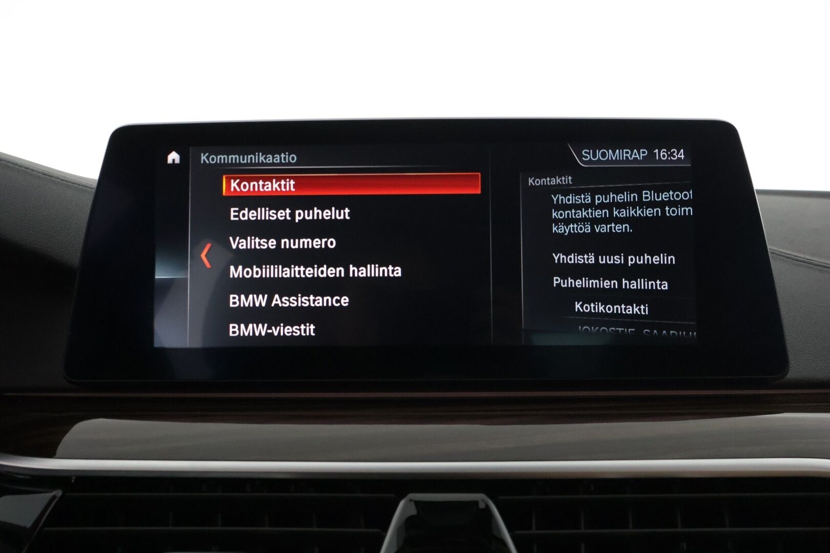 BMW 520 2019 G31 Touring 520d A xDrive Business Luxury Line - */ 2.om Suomi-auto / Prof. Navi / Webasto / P.kamera / Vakkari / Koukku / Nahkapenkit / Juuri saapunut /*