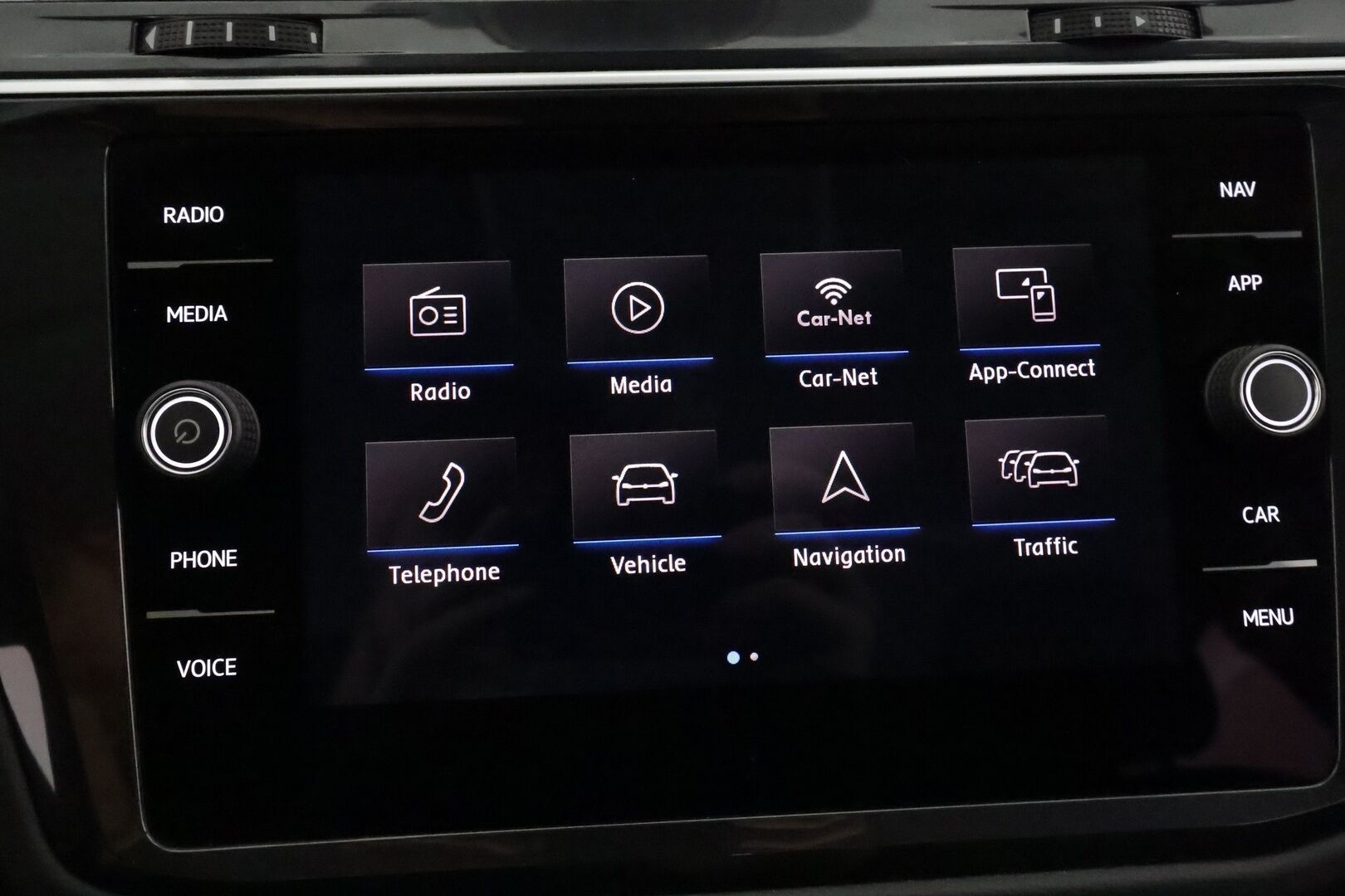Volkswagen Tiguan 2019 Highline 2,0 TDI SCR 110 kW (150 hv) 4MOTION DSG-automaatti **Adapt.vakkari / LED / Webasto / Digimittaristo / Navi** - 3,99 % KORKOTARJOUS TÄHÄN AUTOON - Suomi-auto / Kahdet renkaat aluvanteilla / KeylessGo 