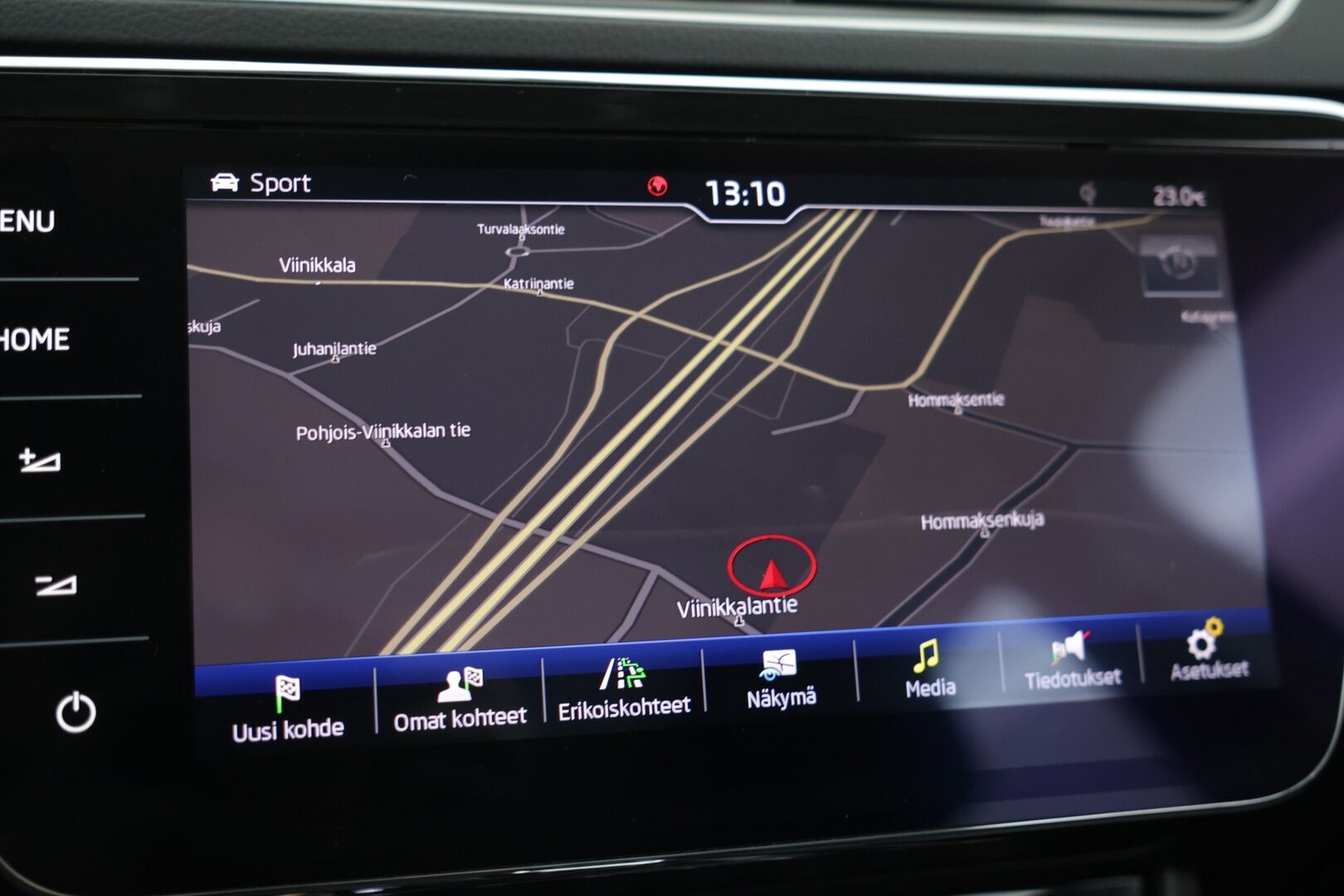 Skoda Superb 2019 Combi 2,0 TDI 190 4x4 L&K BusinessLine / Webasto / ACC / Neliveto! / - Siisti! / Webasto! / Juuri leimattu! / 