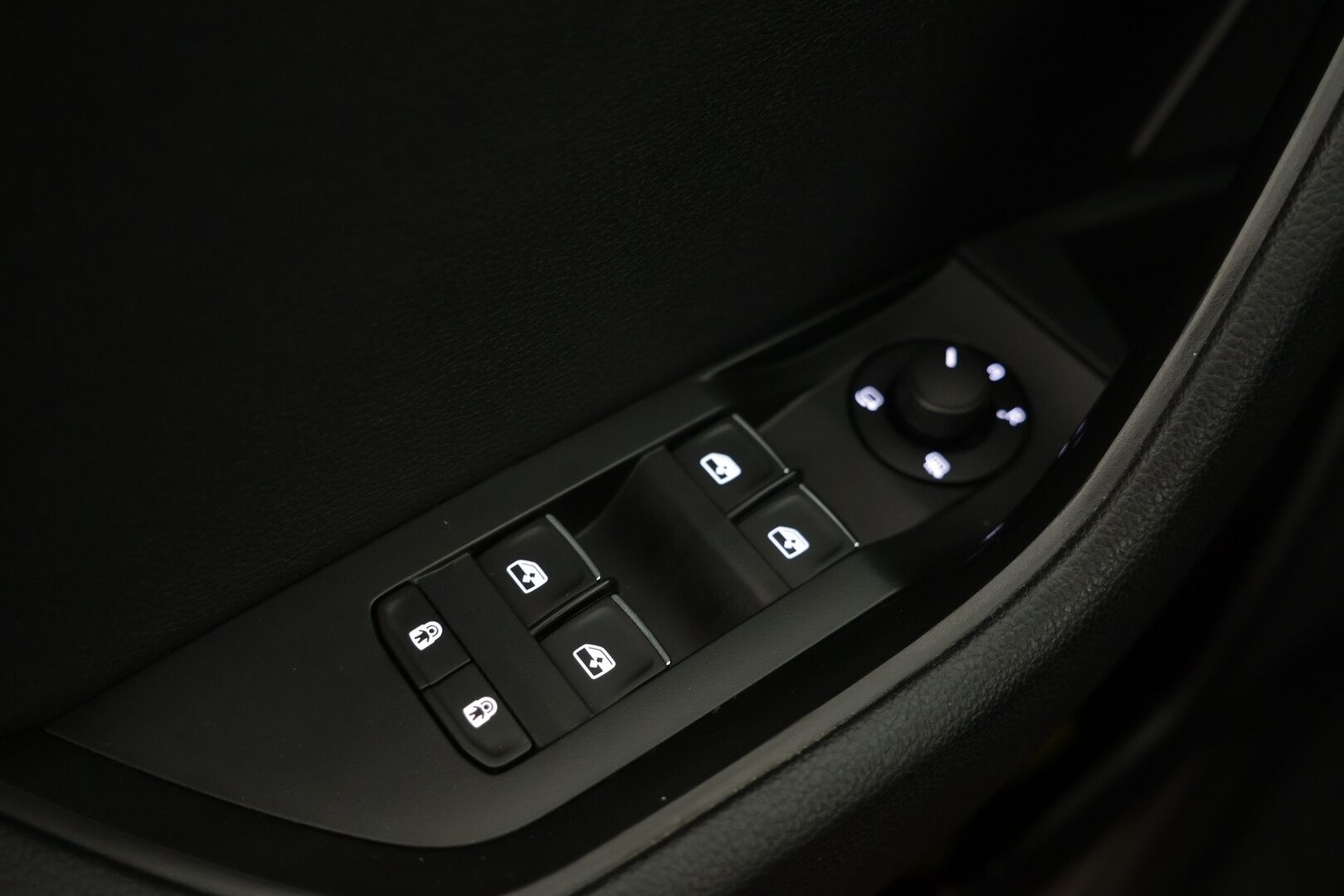 Skoda Superb 2019 Combi 2,0 TDI 190 4x4 L&K BusinessLine / Webasto / ACC / Neliveto! / - Siisti! / Webasto! / Juuri leimattu! / 