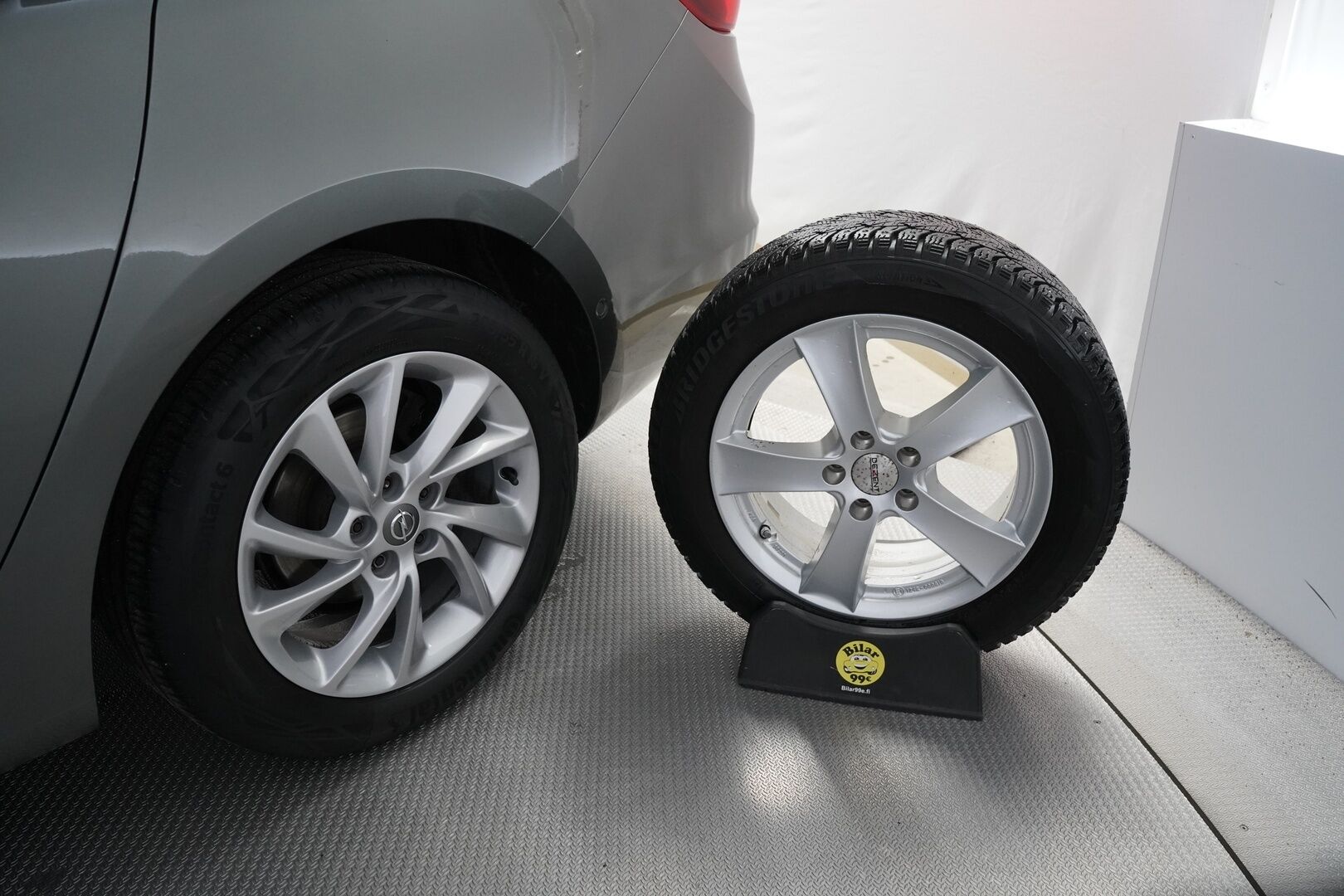 Opel Astra 2019 Sports Tourer Innovation Plus 150 Turbo A *ACC / Sportti penkit / Lohko / Koukku / S.kontti* - Seuraava katsastus 22.2.2027 / Täydellinen huoltokirja, viimeisin 02.2025 / Kahdet renkaat alumiinivantein