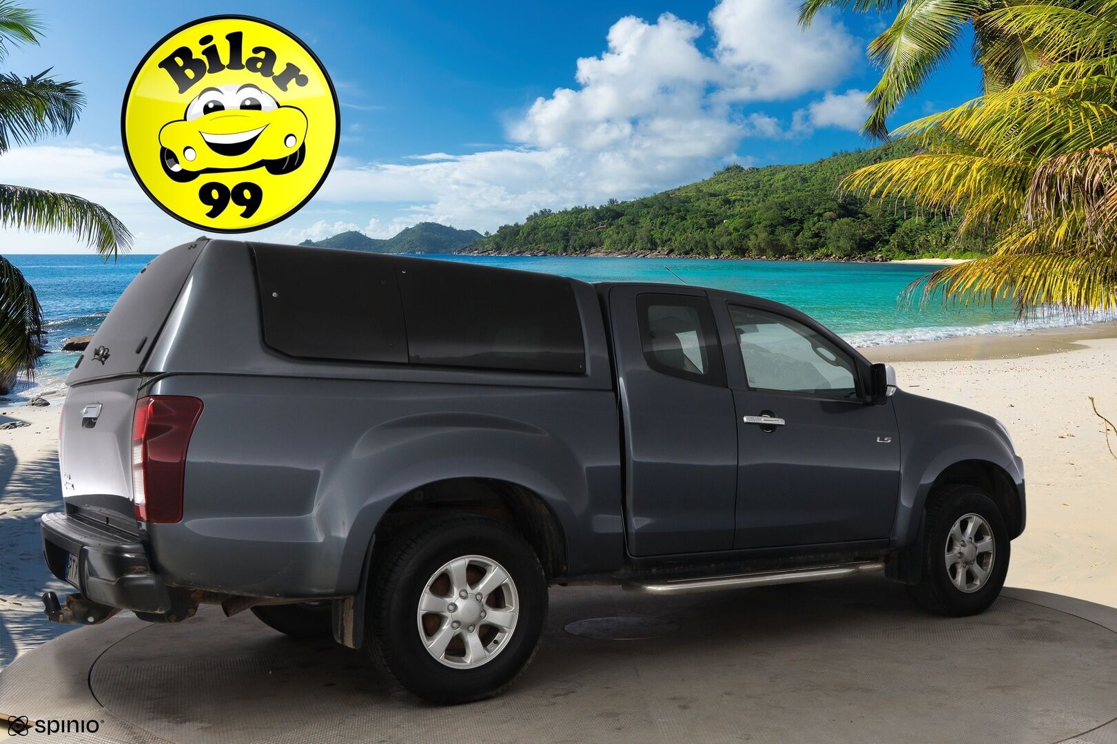 Isuzu D-Max 2019 Space Cab 1,9 TDi 4WD 6AT LS Black Edition * Webasto / Vetokoukku / Peruutuskamera / Astinlaudat / Lohko & Sisäpistoke - 2x Renkaat aluvantein / Suomiauto / Juuri tullut Tampereelle!