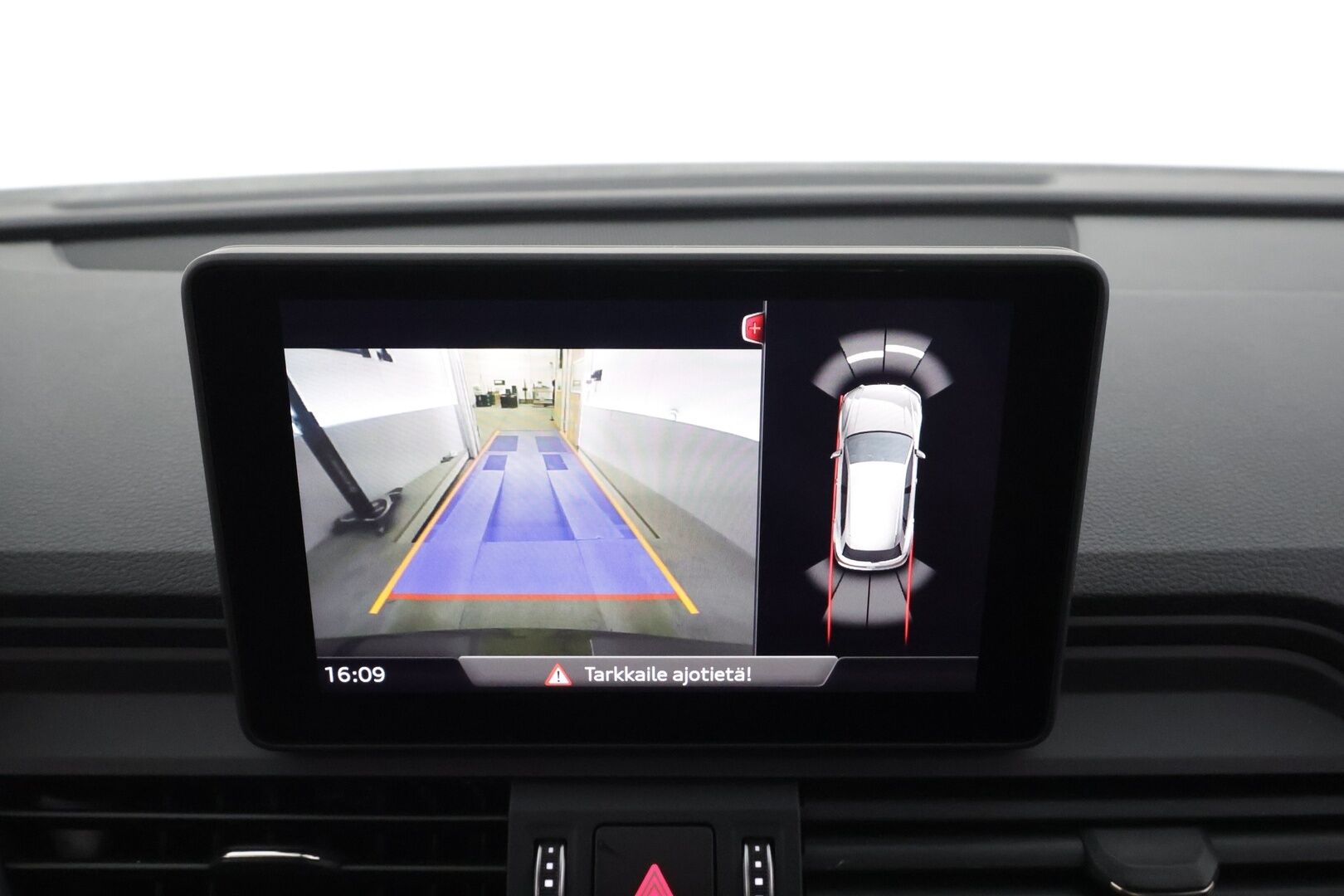 Audi Q5 2019 Business Sport 35 TDI 120 kW quattro S tronic * Vakkari / webasto / koukku / P.kamera / Sporttipenkit / LED * - Suomi-auto / Kahdet Renkaat - HULLUT AVAJAISHULINAT KORKOTARJOUS 3,29 %