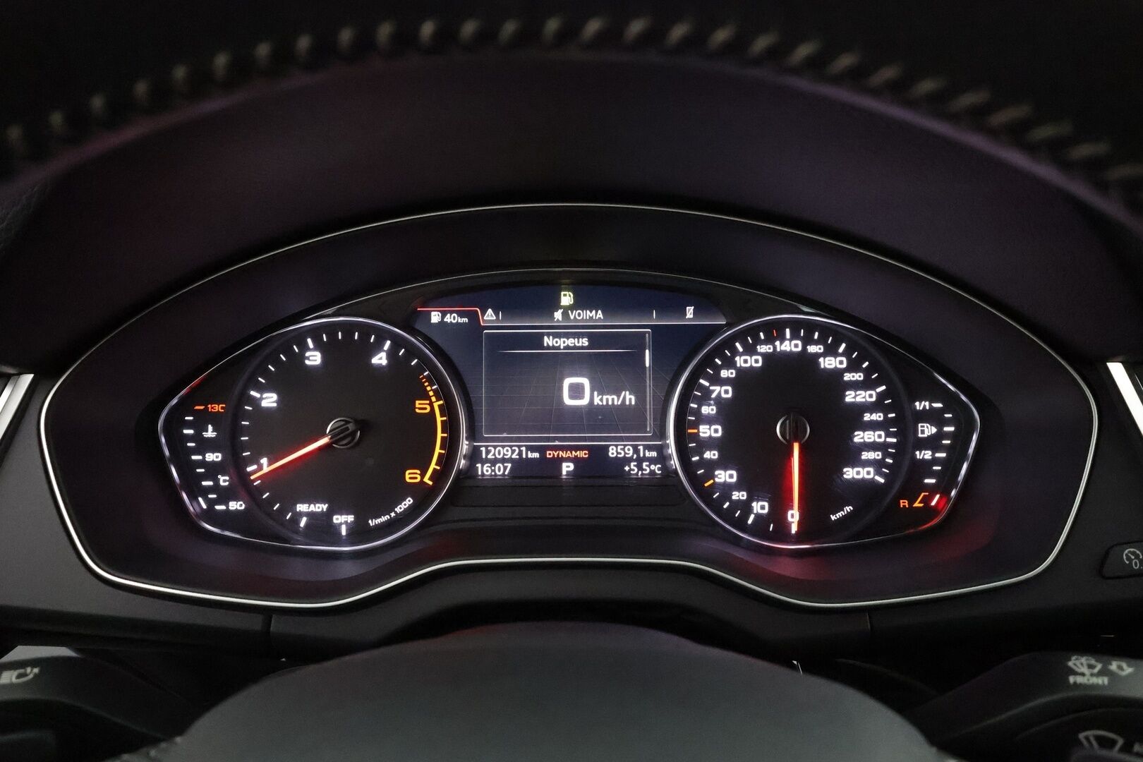 Audi Q5 2019 Business Sport 35 TDI 120 kW quattro S tronic * Vakkari / webasto / koukku / P.kamera / Sporttipenkit / LED * - Suomi-auto / Kahdet Renkaat - HULLUT AVAJAISHULINAT KORKOTARJOUS 3,29 %