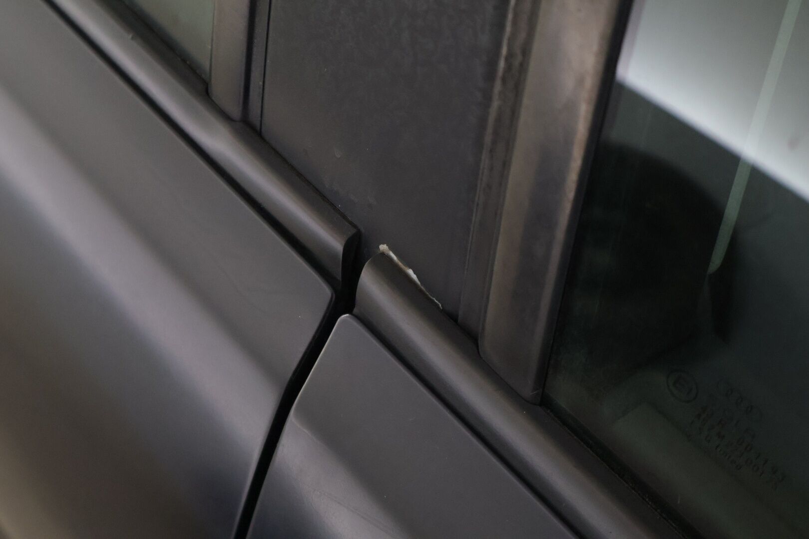 Audi A4 1996 Avant 1,6 5d *YritysOutlet - Myydään vain yrityksille - YritysOutlet - Myydään vain yrityksille* - Juuri katsastetu / 2x Renkailla