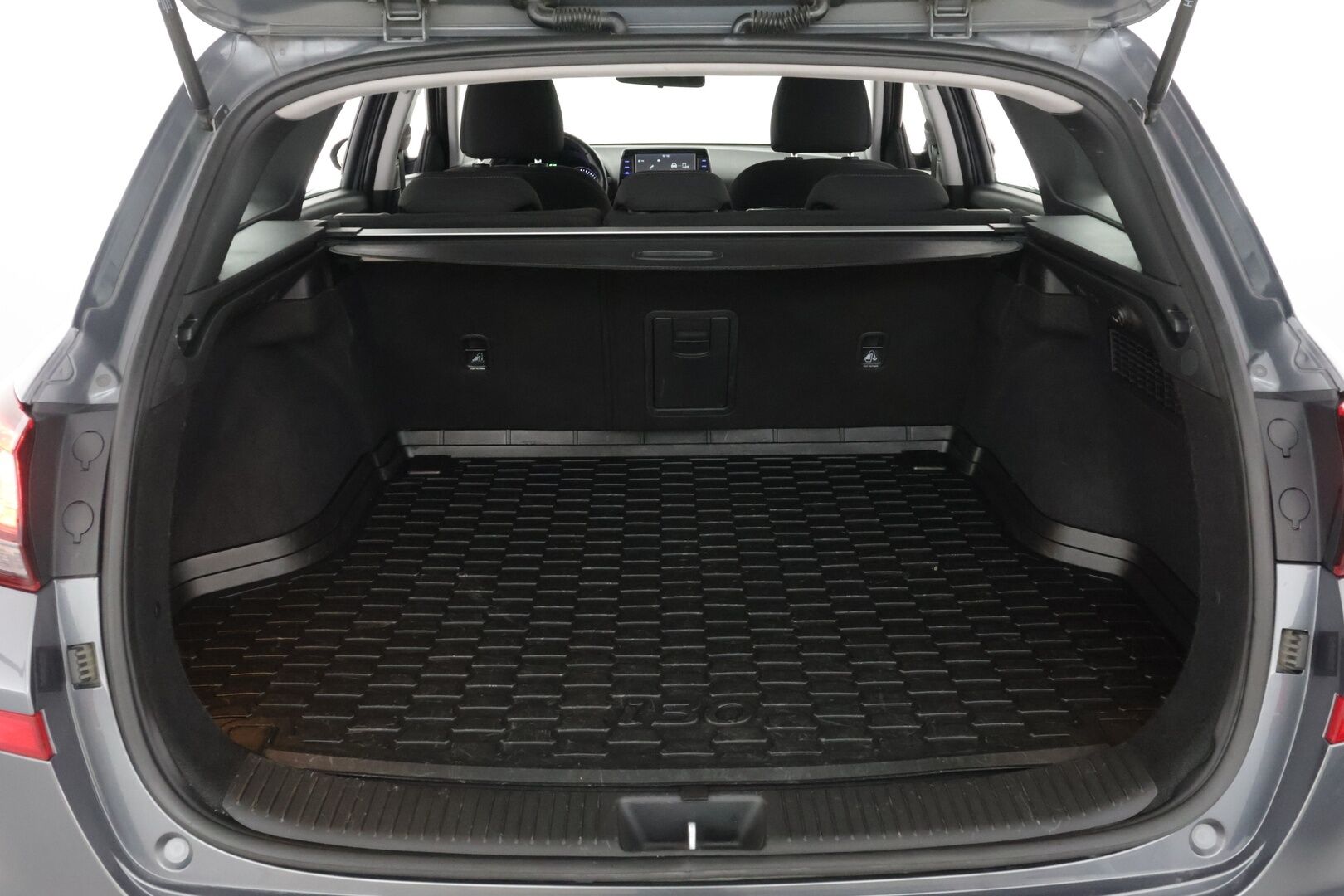 Hyundai i30 Wagon 2019 1,4 T-GDI 140 hv 7-DCT-aut Comfort - Vakkari | P.kamera | Keyless | Lohko | Merkkihuollettu! |