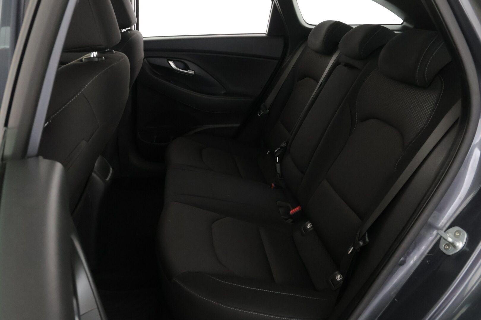 Hyundai i30 Wagon 2019 1,4 T-GDI 140 hv 7-DCT-aut Comfort - Vakkari | P.kamera | Keyless | Lohko | Merkkihuollettu! |