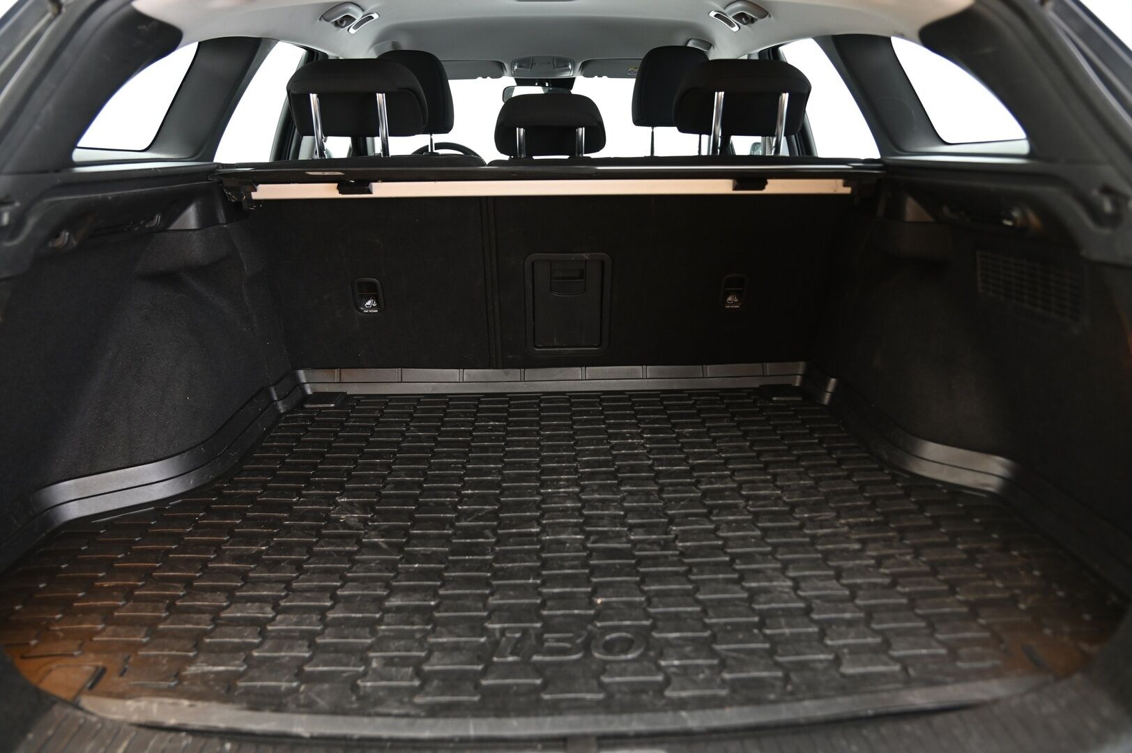 Hyundai i30 Wagon 2019 1,4 T-GDI 140 hv 7-DCT-aut Comfort - Vakkari | P.kamera | Keyless | Lohko | Merkkihuollettu! |