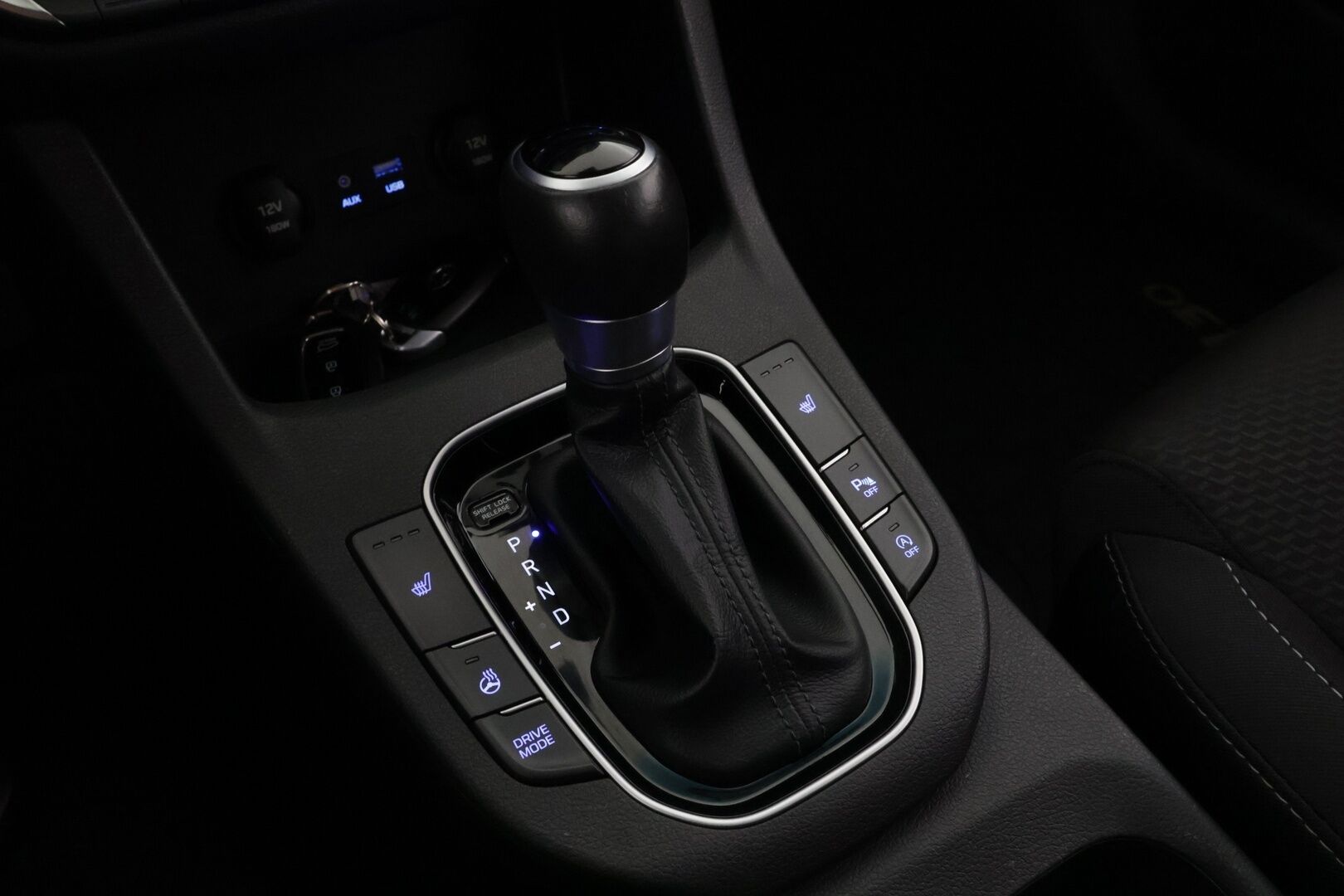 Hyundai i30 Wagon 2019 1,4 T-GDI 140 hv 7-DCT-aut Comfort - Vakkari | P.kamera | Keyless | Lohko | Merkkihuollettu! |