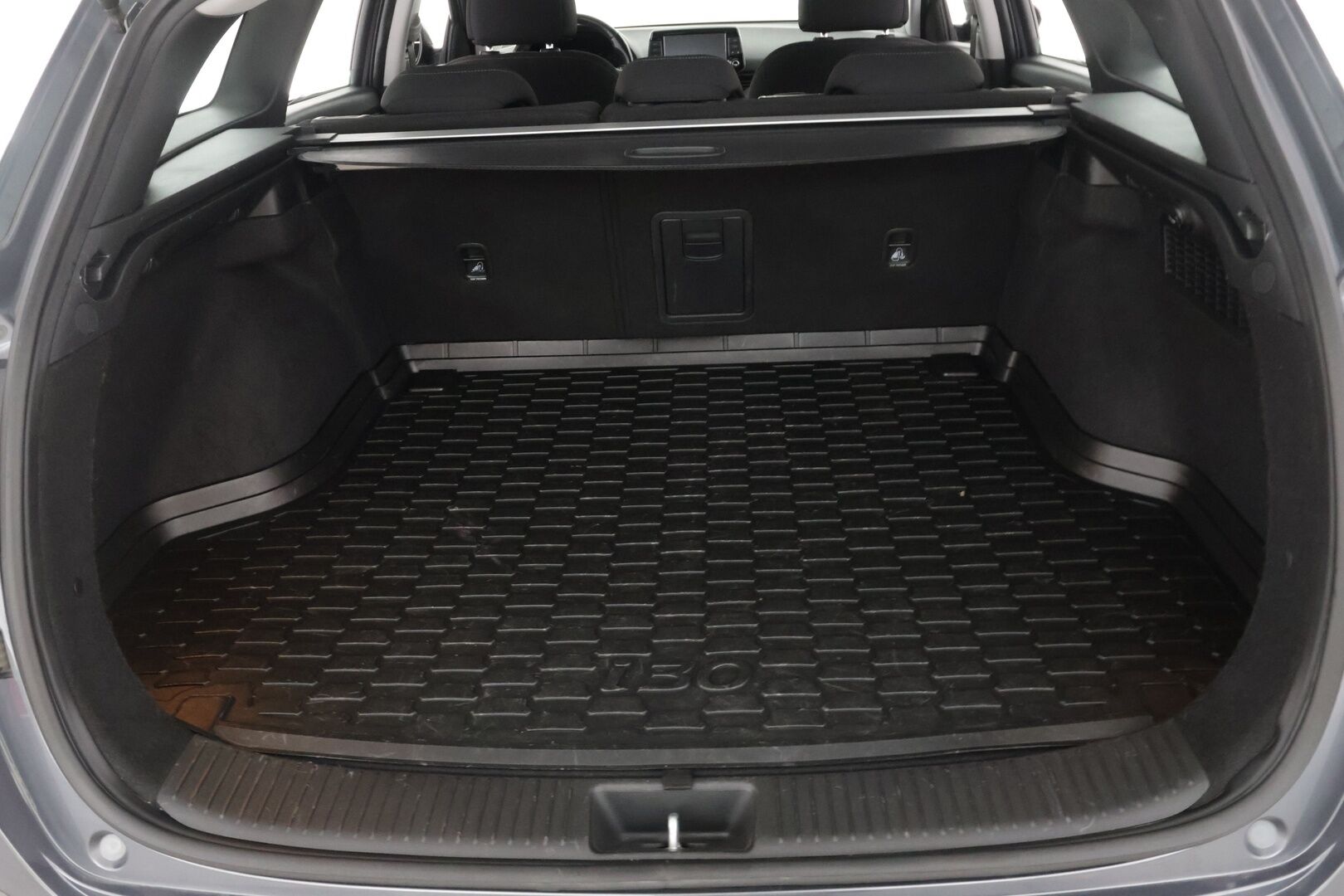 Hyundai i30 Wagon 2019 1,4 T-GDI 140 hv 7-DCT-aut Comfort - Vakkari | P.kamera | Keyless | Lohko | Merkkihuollettu! |