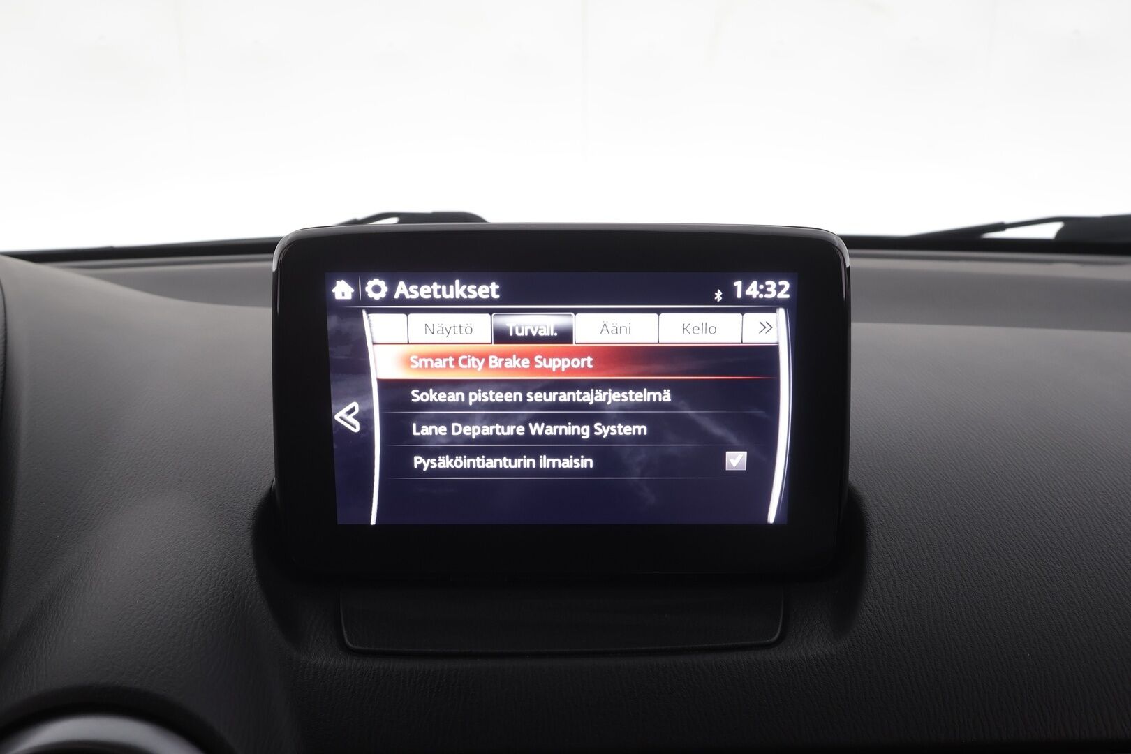 Mazda CX-3 2019 2,0 (120 hv) SKYACTIV-G Premium Plus Business 6AT GC2Y - | Sisätilanlämmitin | LED | P.Kamera | Vakkari | Kaistavahti | Katveavustin | Navi | Bluetooth | Merkkihuollot | Kahdet renkaat aluvanteilla | 