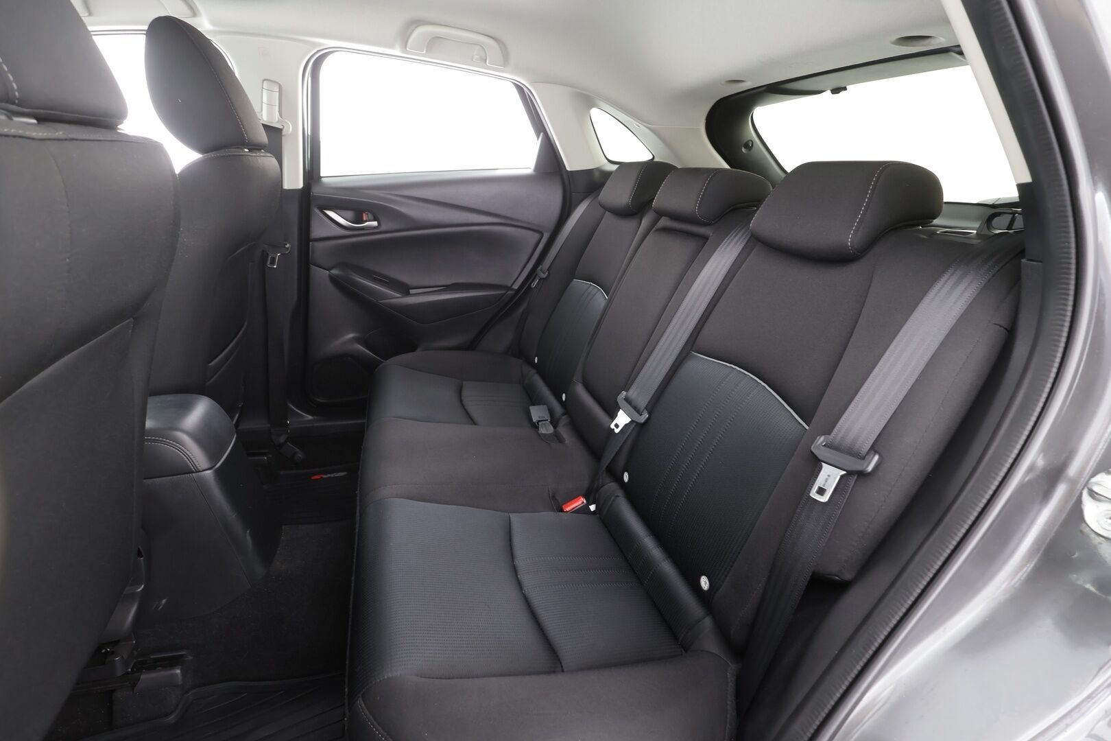 Mazda CX-3 2019 2,0 (120 hv) SKYACTIV-G Premium Plus Business 6AT GC2Y - | Sisätilanlämmitin | LED | P.Kamera | Vakkari | Kaistavahti | Katveavustin | Navi | Bluetooth | Merkkihuollot | Kahdet renkaat aluvanteilla | 