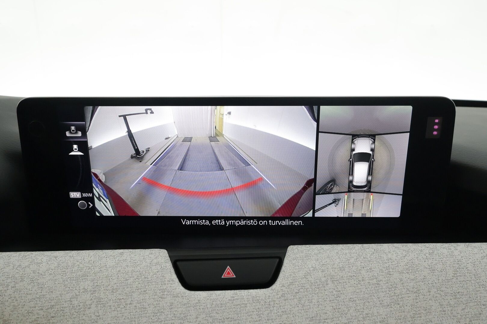 Mazda CX-60 2023 2.5 PHEV 8AT AWD Takumi * ACC / HUD / 360° / Koukku / Muistipenkki / Ilmastoidut nahat / Bose * - Akku kuntotarkastettu / Suomi-auto / Kahdet renkaat aluvanteilla / Merkkihuollettu