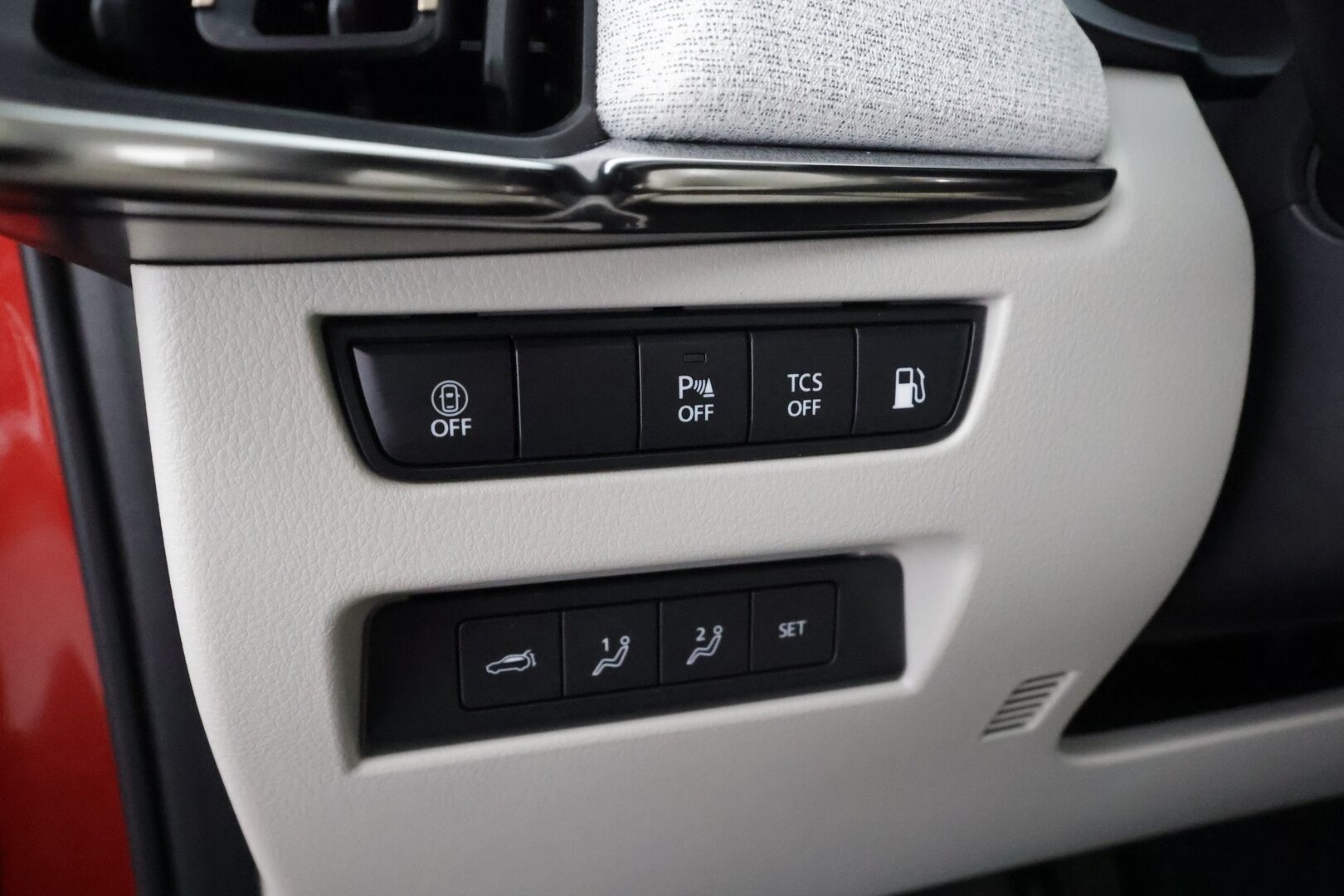 Mazda CX-60 2023 2.5 PHEV 8AT AWD Takumi * ACC / HUD / 360° / Koukku / Muistipenkki / Ilmastoidut nahat / Bose * - Akku kuntotarkastettu / Suomi-auto / Kahdet renkaat aluvanteilla / Merkkihuollettu