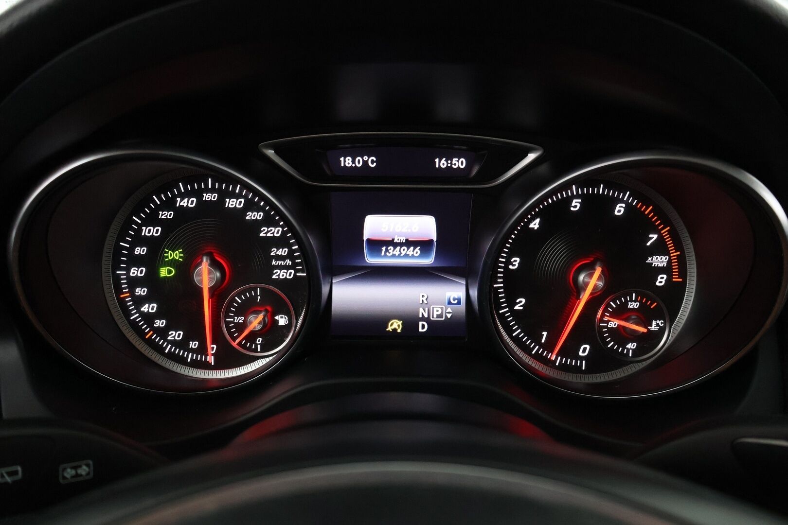 Mercedes-Benz GLA 2019 180 A Edition One - Suomi-auto | Vakkari | LED | P-kamera | Lohkolämmitin | 2x renkaat | Huoltokirja 