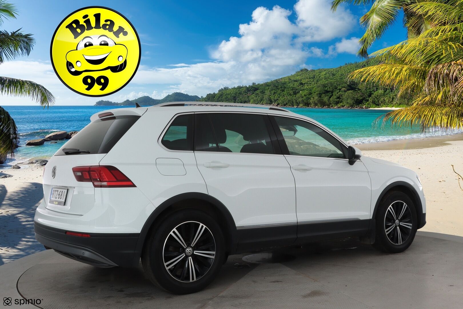 Volkswagen Tiguan 2019 Comfortline 1,5 TSI EVO 110 kW DSG **Webasto / Adapt.Vakkari / Adapt.LED / P.Tutkat / DYNAudio / Hierovat Sportpenkit** - Suomi-auto / Kahdet Renkaat