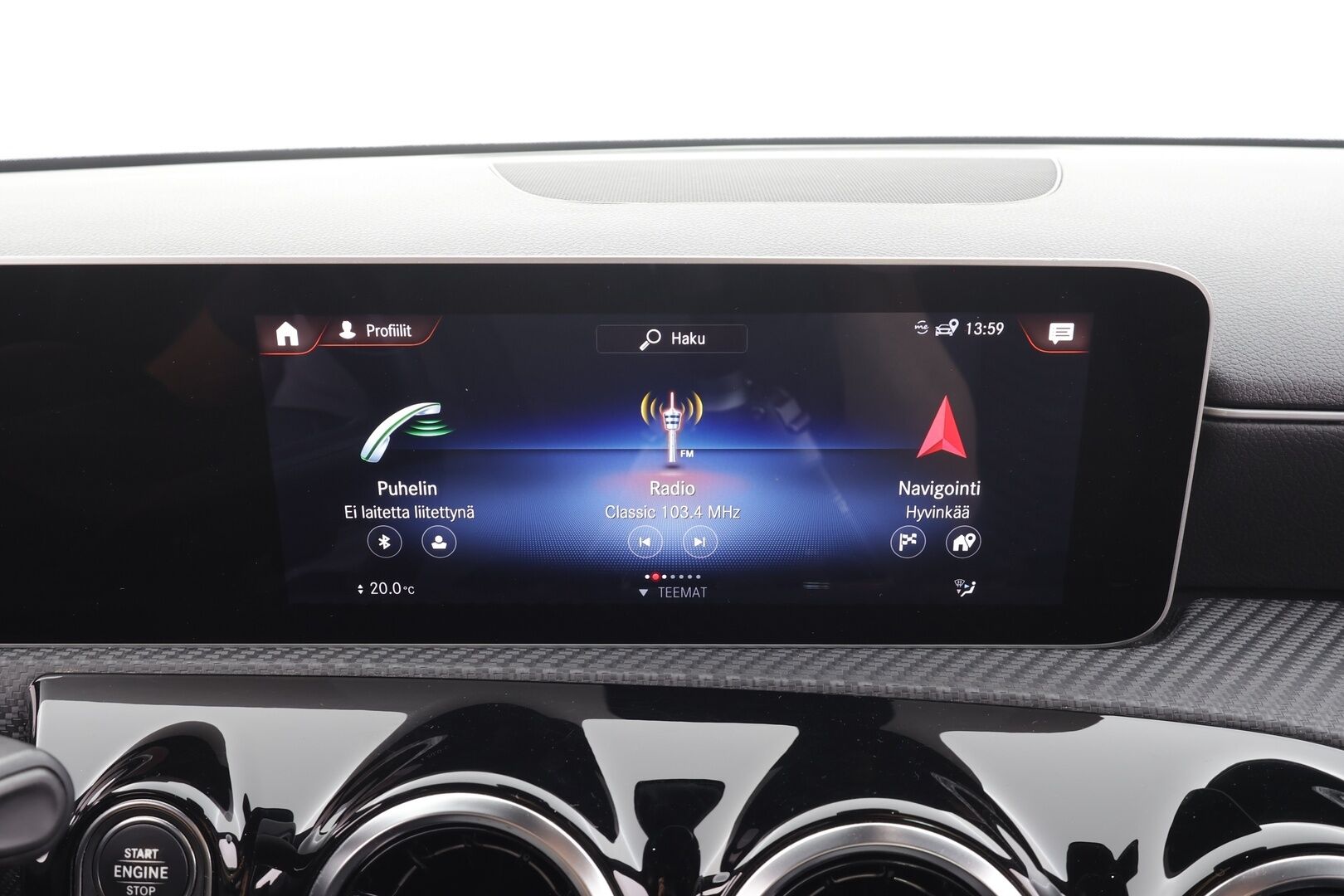 Mercedes-Benz A 2019 200 A Launch Edition Style - | Sporttipenkit | Puolinahat | LED | Iso keskinäyttö | Navi | P.kamera ja tutkat | Lohko+sisälämmitin | Digimittaristo | Merkkihuollot | 2x renkaat aluin |