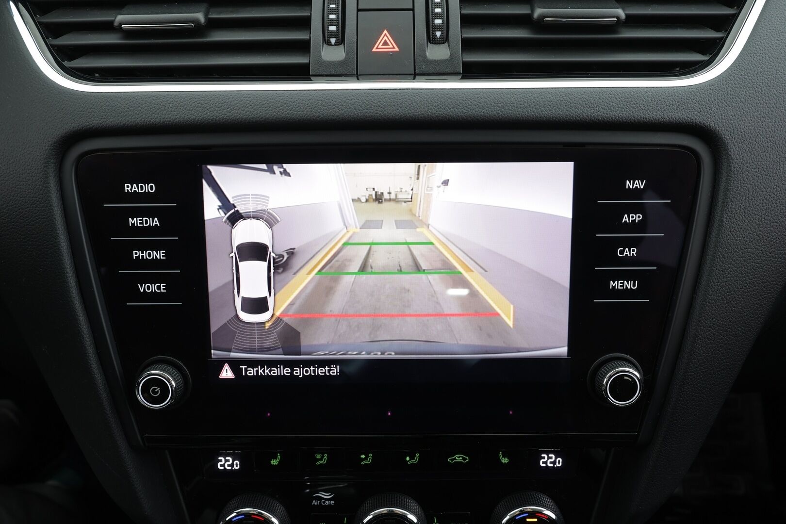 Skoda Octavia 2019 1,5 TSI Style * Webasto / ACC / LED / P.kamera / Navi / Kaistavahti / Katveavustin / Keyless * - Suomi-auto / Kahdet renkaat