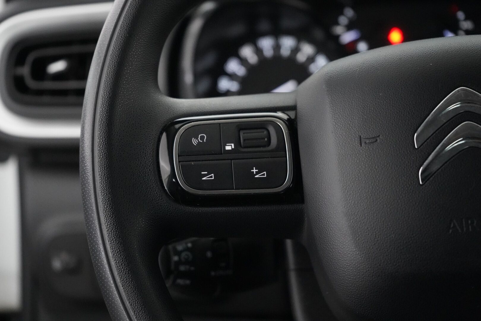 Citroen C3 2019 - YritysOutlet - Myydään vain yrityksille - Tutka / Vakkari / Jakohihna vaihdettu 143tkm 05.2025