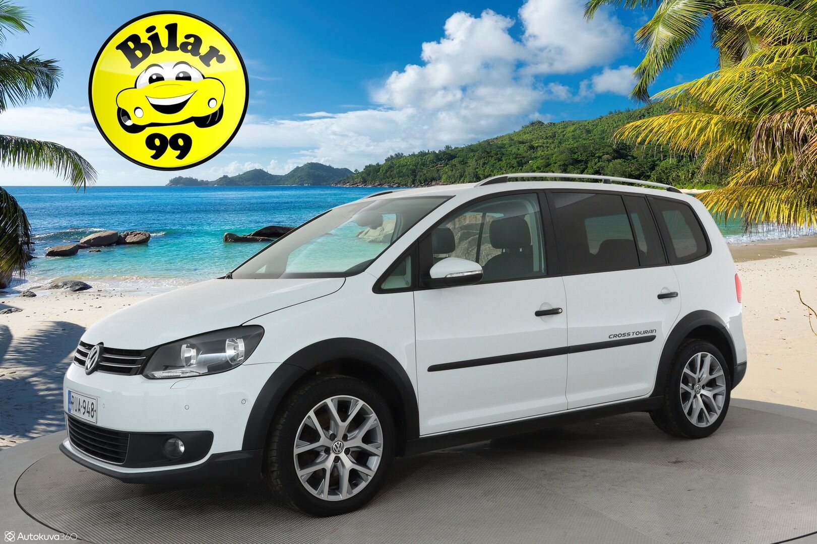 Volkswagen Touran 2015 Cross Touran 1.4 TSI 7-paik. **Koukku / Vakkari / P.kamera / Lohko / Nahkasisusta** - Kahdet renkaat
