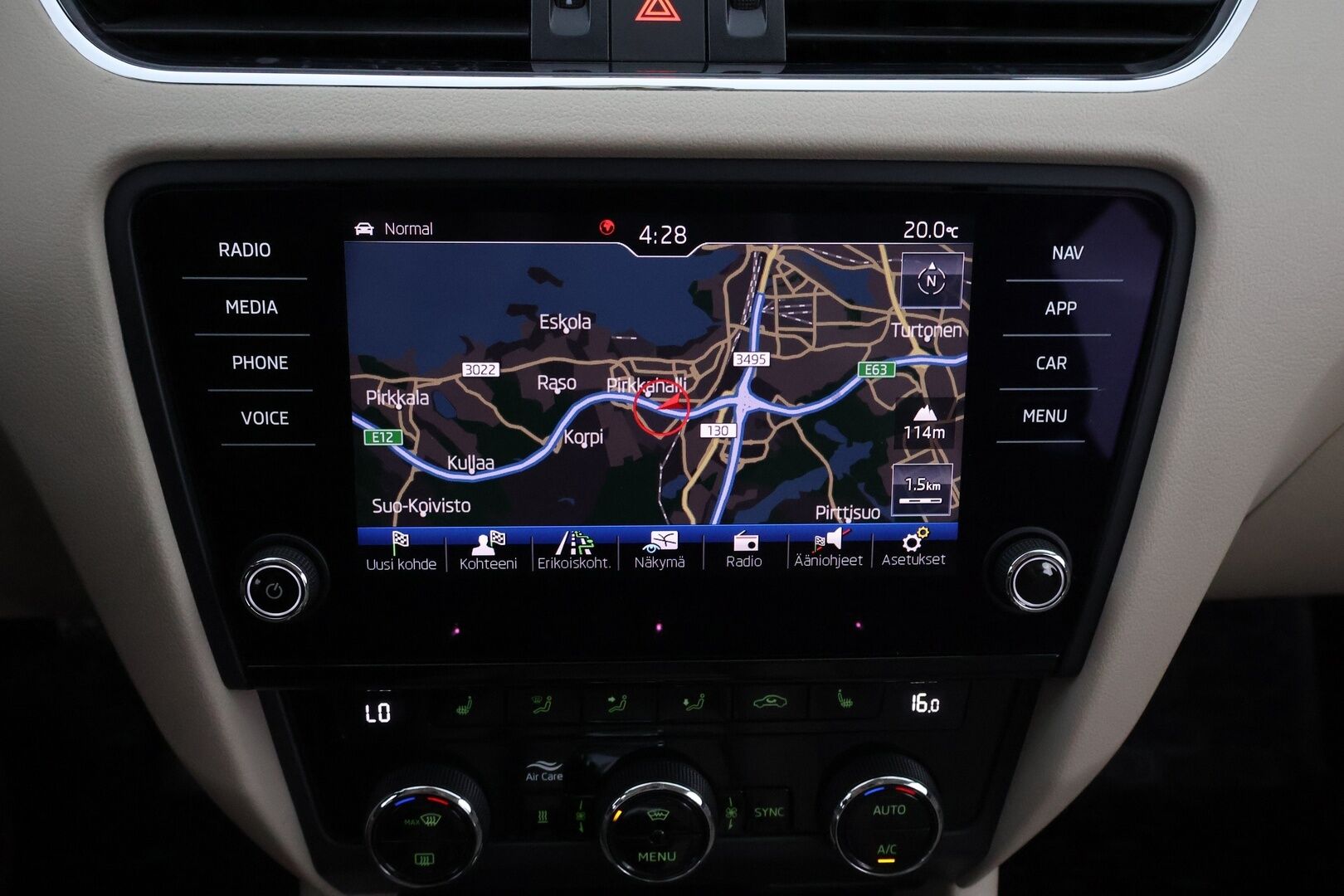 Skoda Octavia 2019 Combi 1,6 TDI Style DSG Autom. - Suomiauto / Webasto / Adapt.Vakkari / Canton Premium Sound / Peruutuskamera / Vaaleat Puolinahat / Huippuvarusteet!