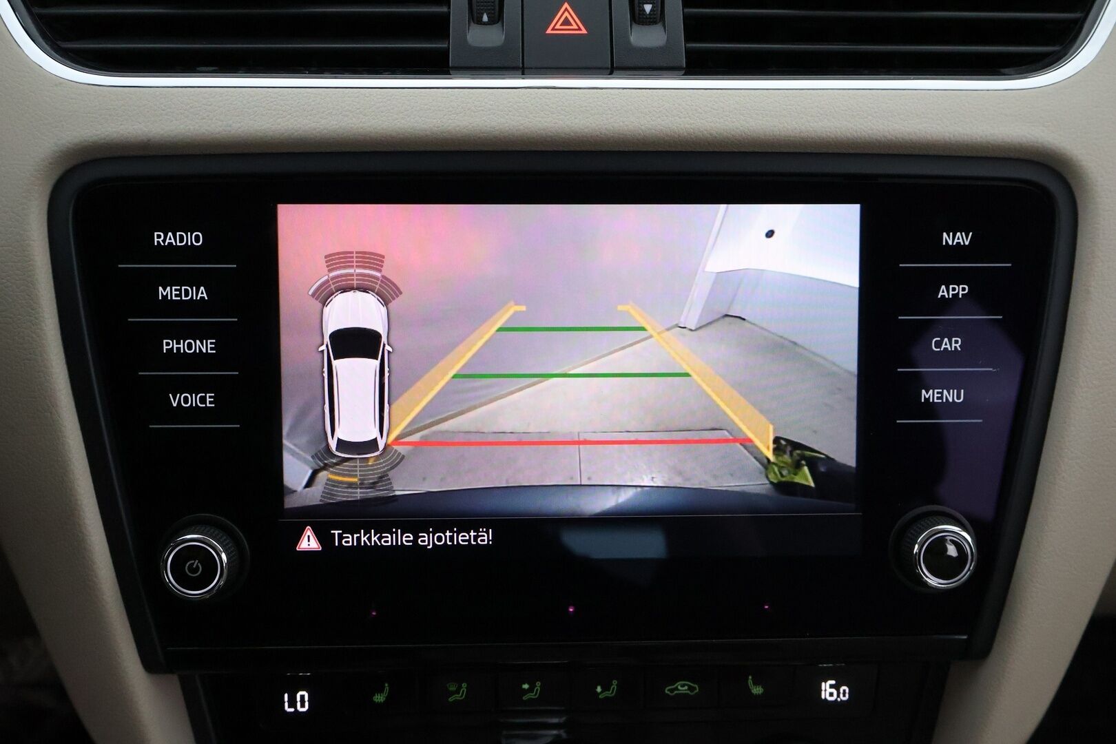 Skoda Octavia 2019 Combi 1,6 TDI Style DSG Autom. - Suomiauto / Webasto / Adapt.Vakkari / Canton Premium Sound / Peruutuskamera / Vaaleat Puolinahat / Huippuvarusteet! - HULLU BLACKWEEK KORKOTARJOUS 2,49%