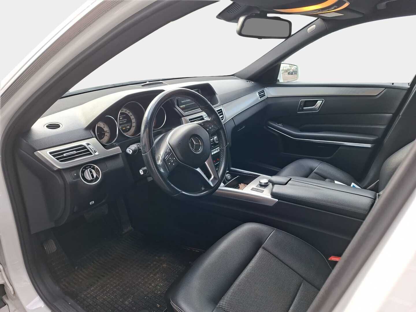 Mercedes-Benz E 2014 E 220 CDI Farmari (AC) 5ov 2143cm3 A