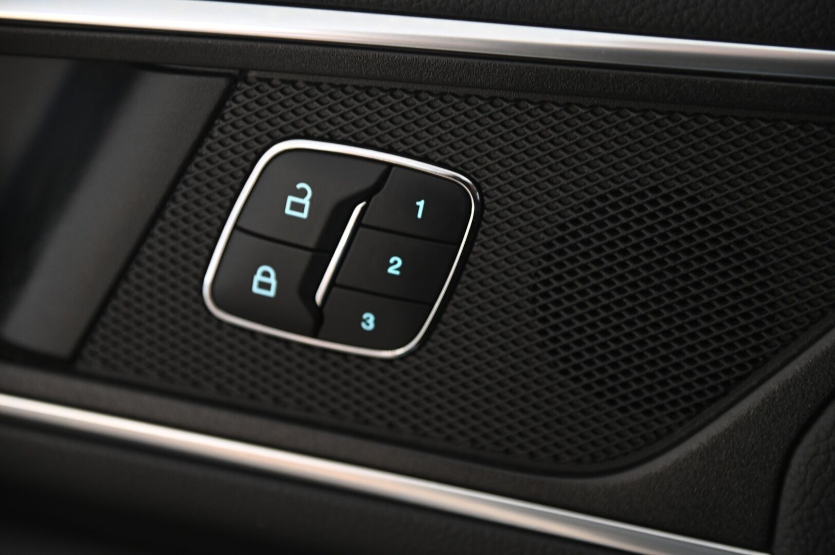 Ford S-Max 2019 2,0 TDCi EcoBlue 150hv A8 Titanium 5-ovinen - *YritysOutlet - Myydään vain yrityksille*