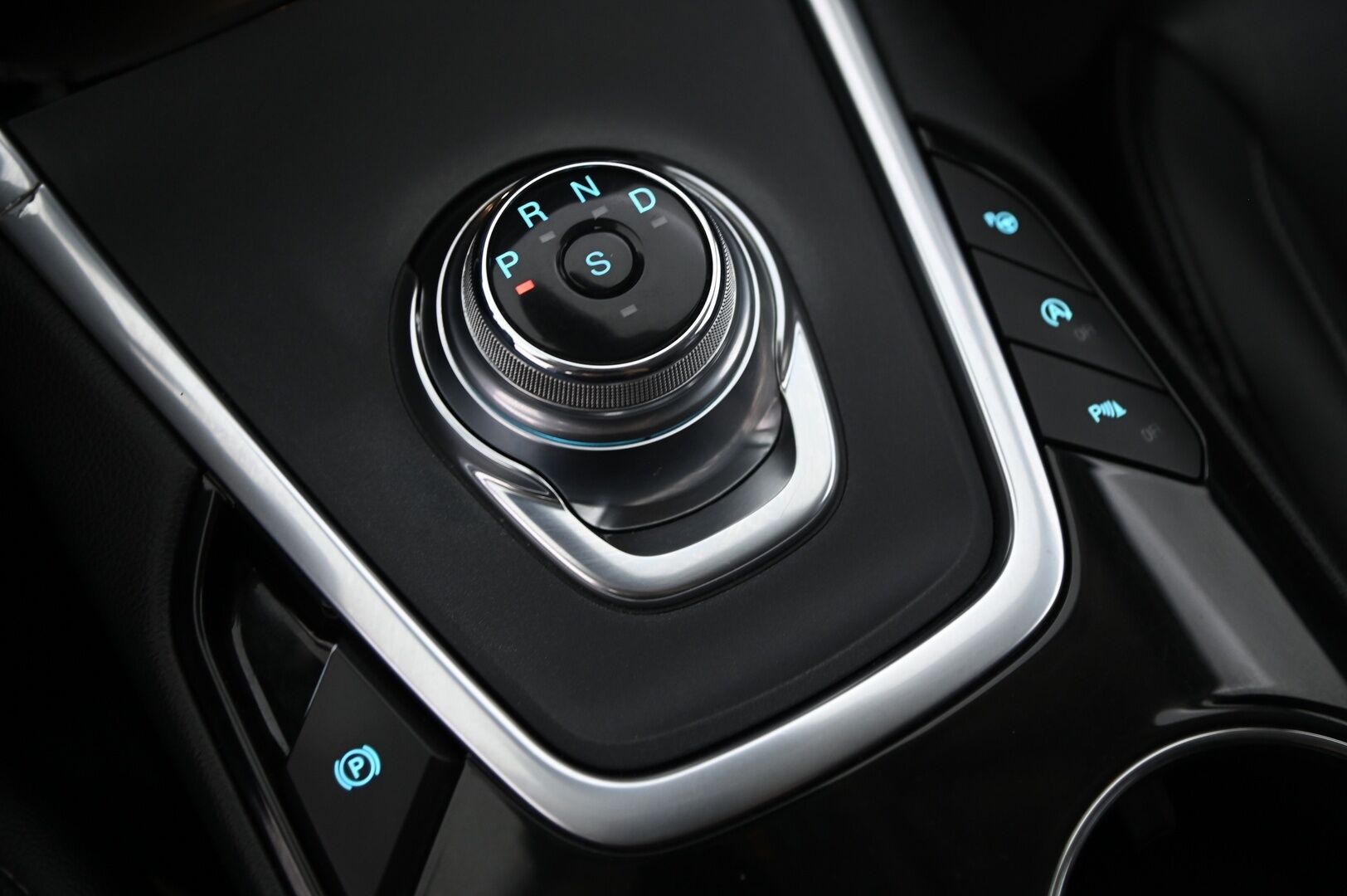 Ford S-Max 2019 2,0 TDCi EcoBlue 150hv A8 Titanium 5-ovinen - *YritysOutlet - Myydään vain yrityksille*