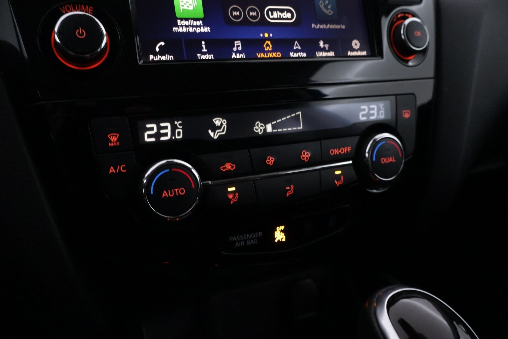 Nissan Qashqai 2019 DIG-T 160 N-Connecta 2WD DCT, NNC - | 360-Kamera | Kaistavahti | Vakkari | Navi | Koukku | Lohko+sis.Lämmitin | Suomi-auto | 2X Renkaat | Juuri huollettu |